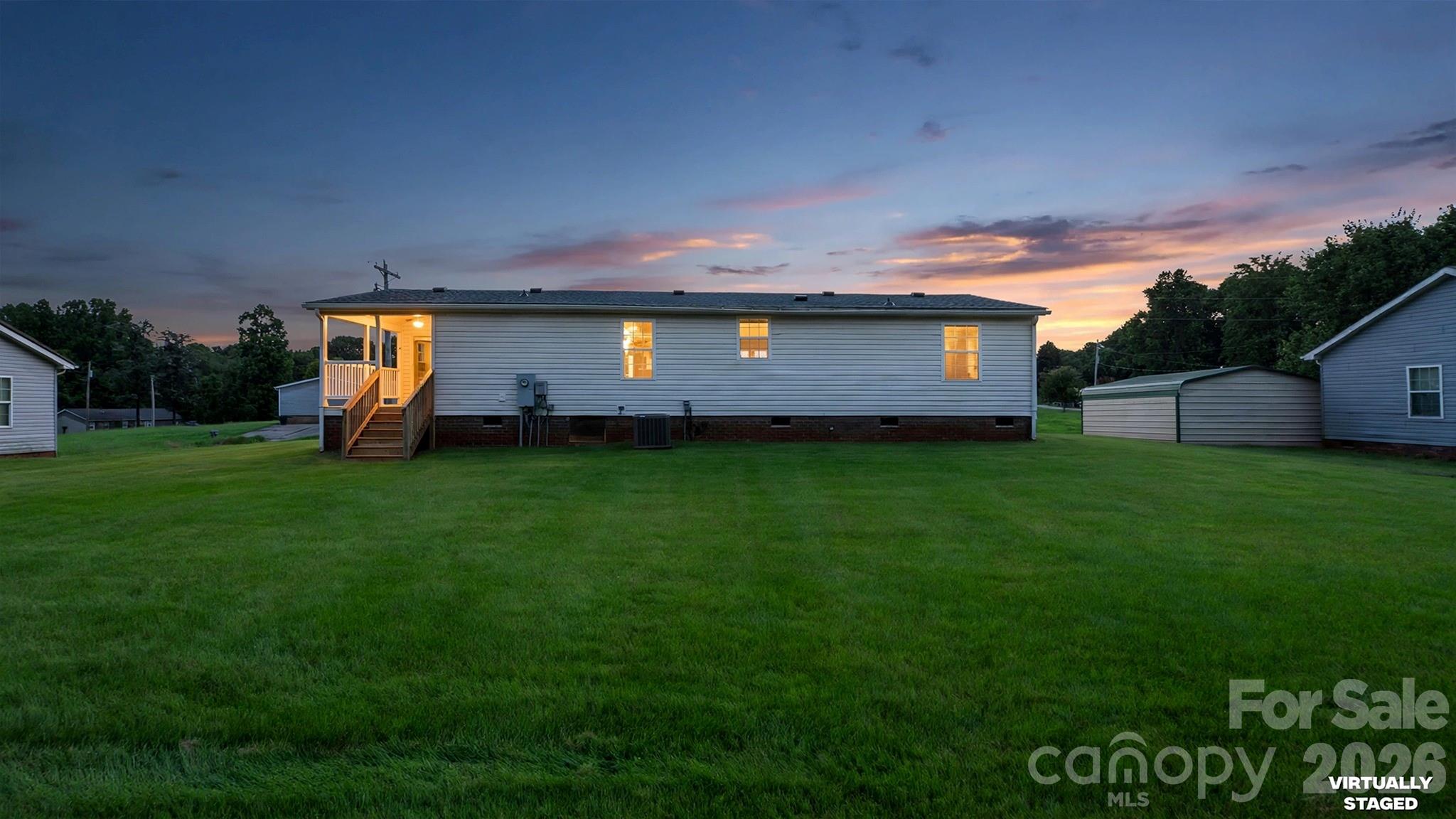 178 Zircon Dr, Statesville, NC 28625