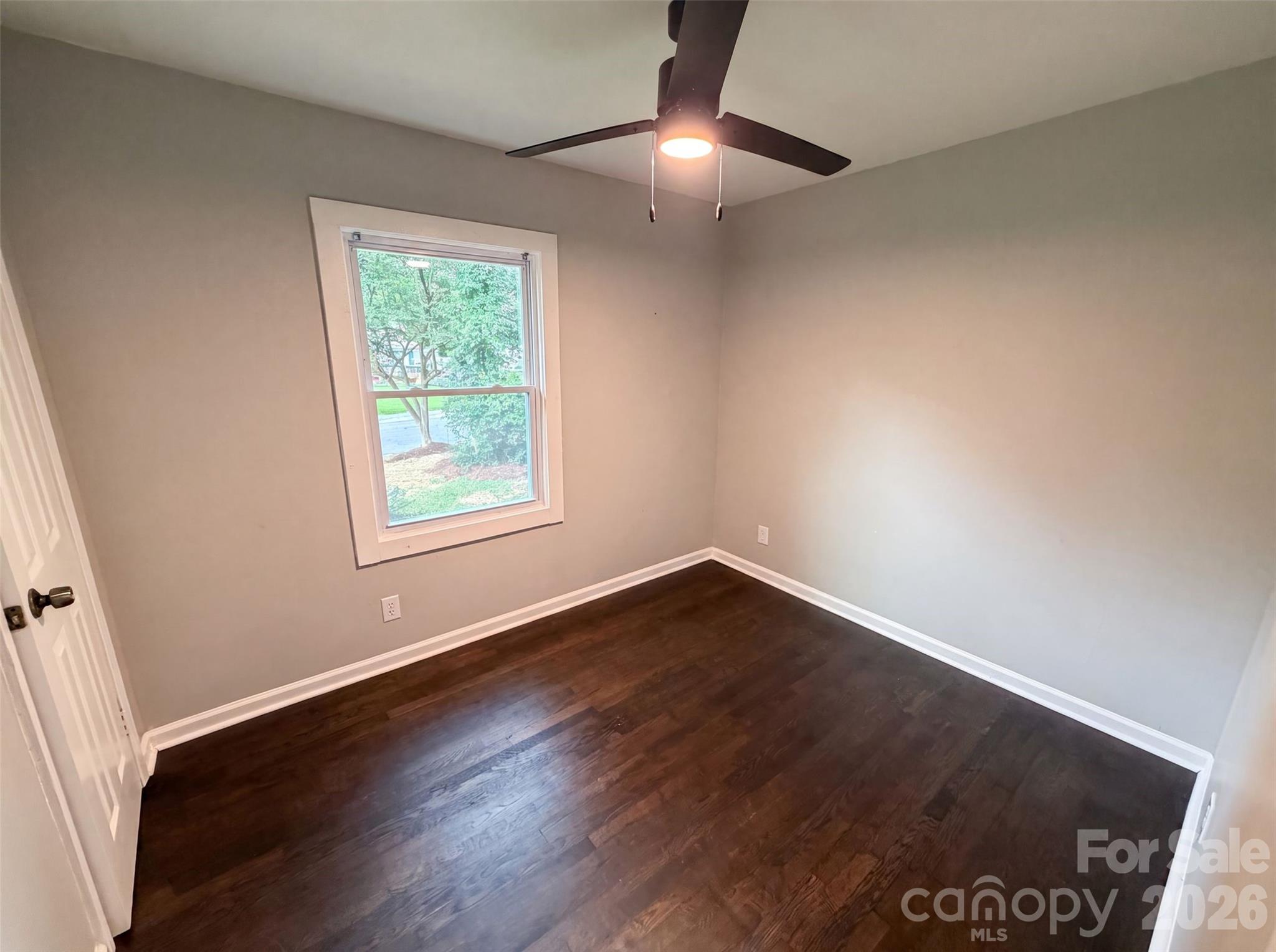 528 Kentbrook Dr, Charlotte, NC 28213