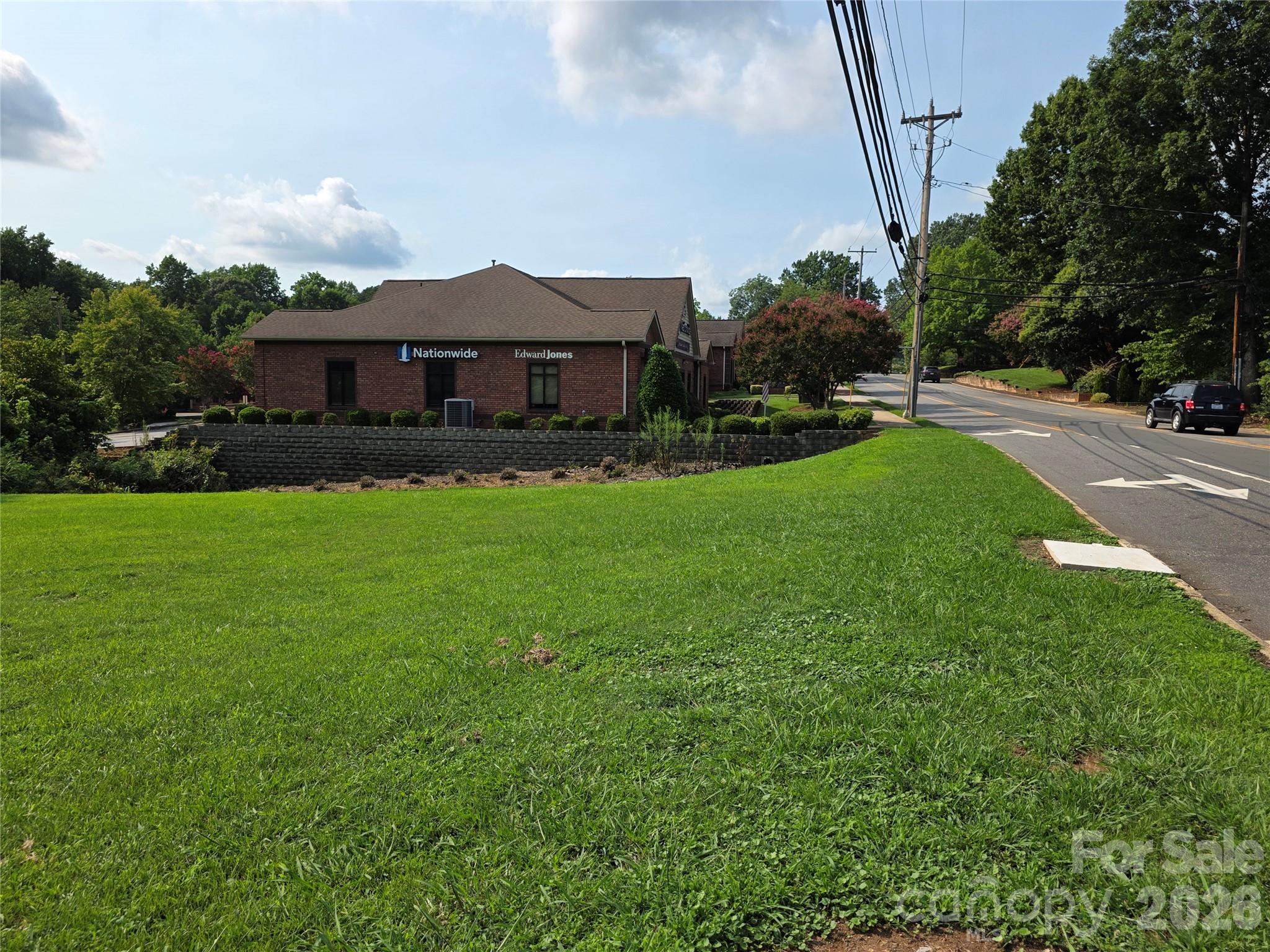 843 Stockton St, Statesville, NC 28677