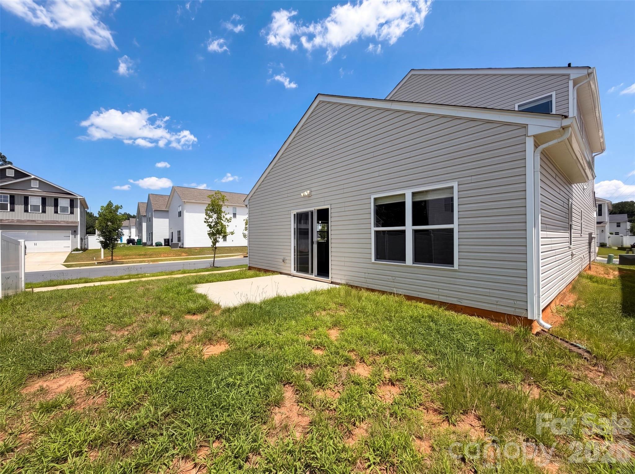 4104 Stoneygreen Ln, Charlotte, NC 28215