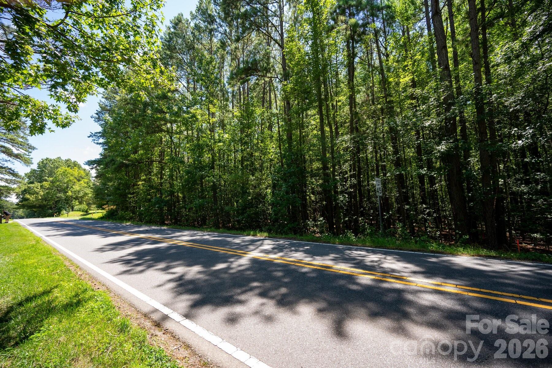 2804 Forest Lawn Dr, Weddington, NC 28104