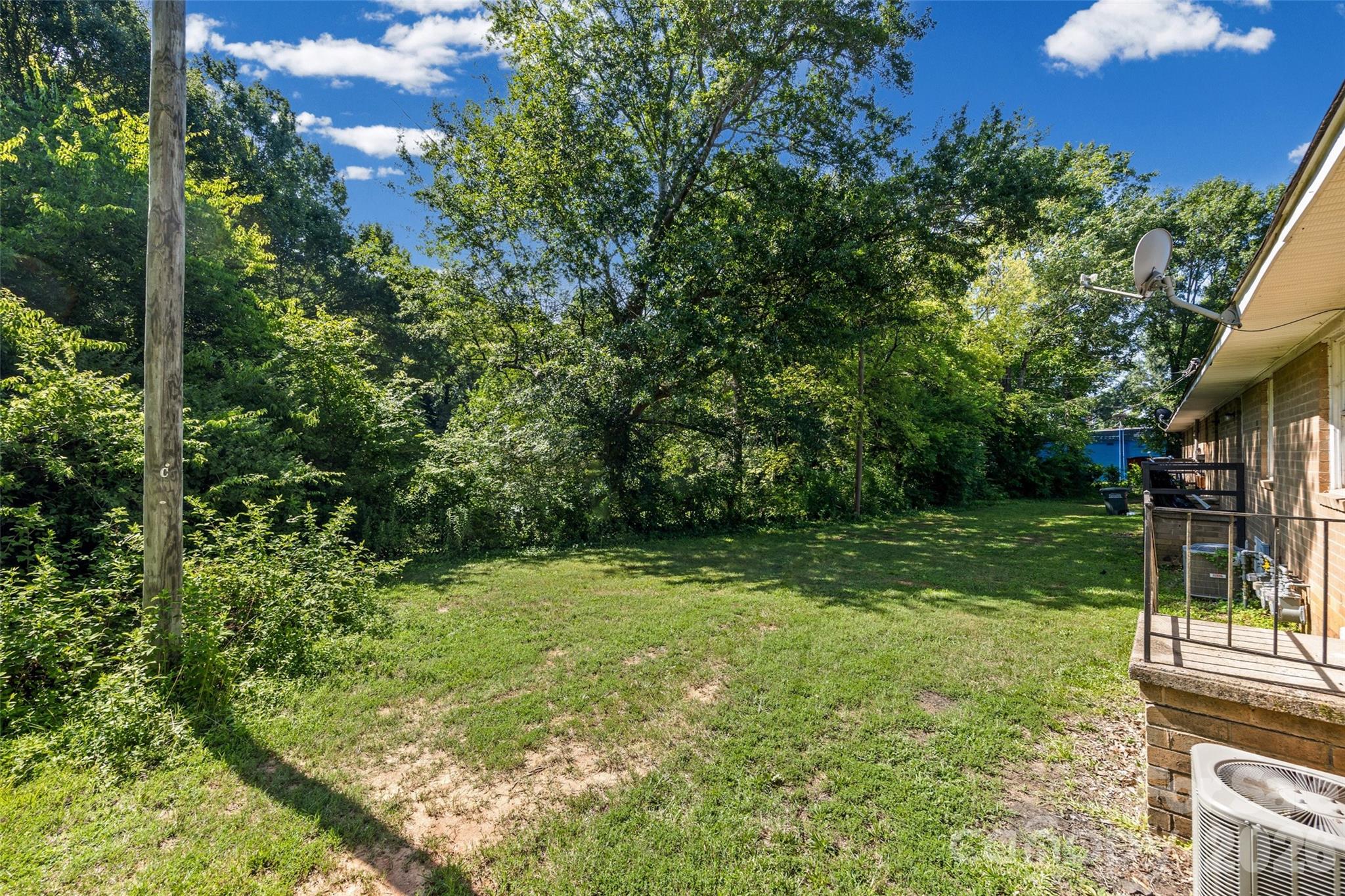 1308 Linwood Rd, Gastonia, NC 28052