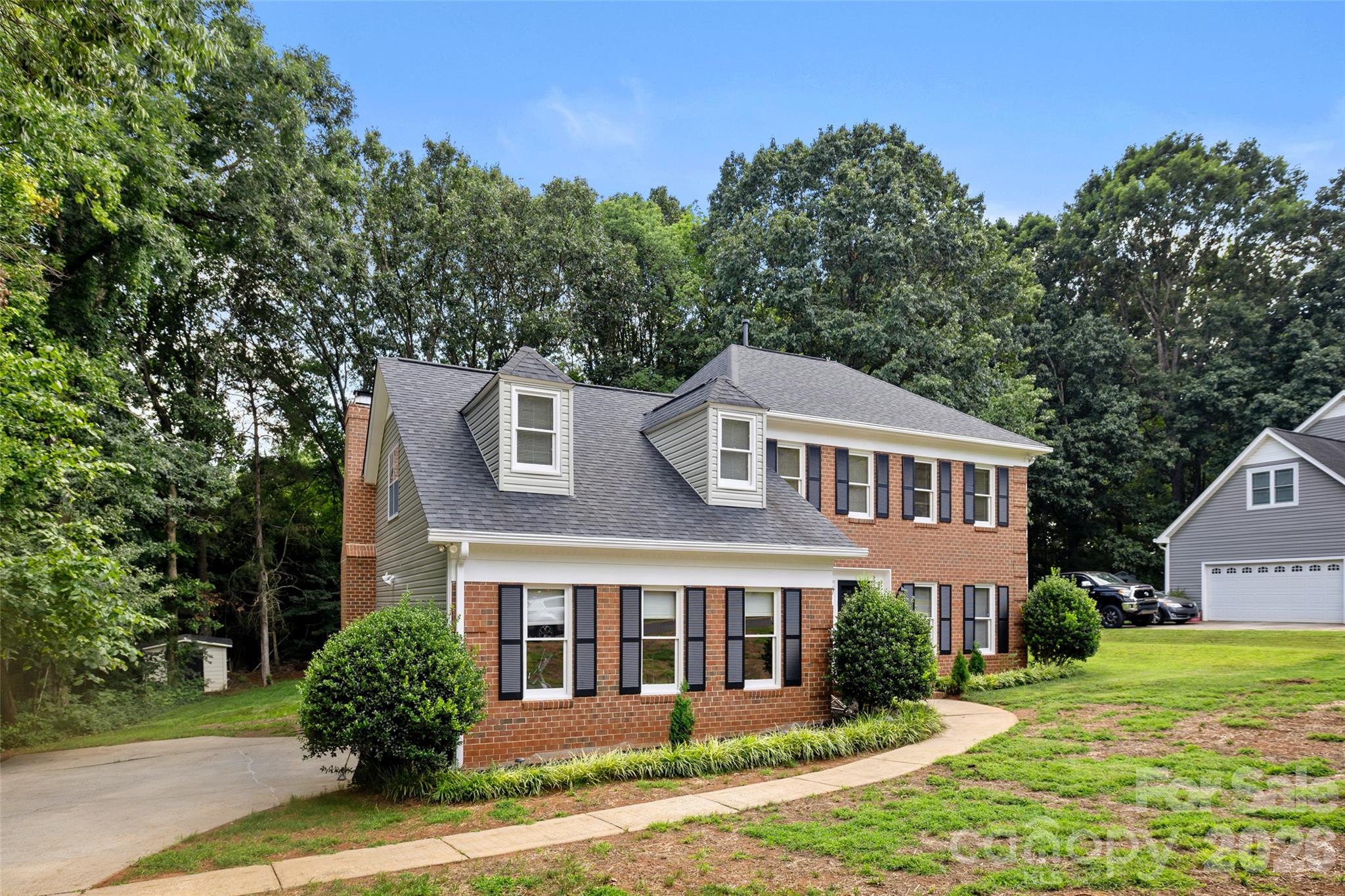 13110 Graymist Dr, Charlotte, NC 28215