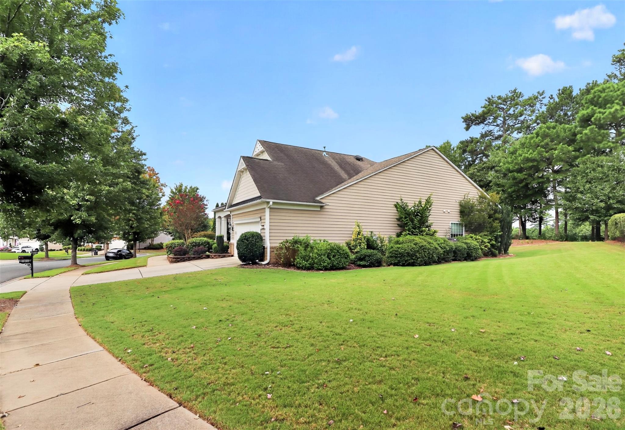 49108 Gladiolus St, Fort Mill, SC 29707