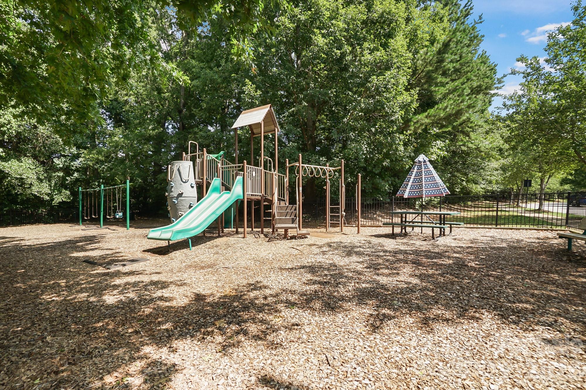 7213 Handon Ln, Huntersville, NC 28078