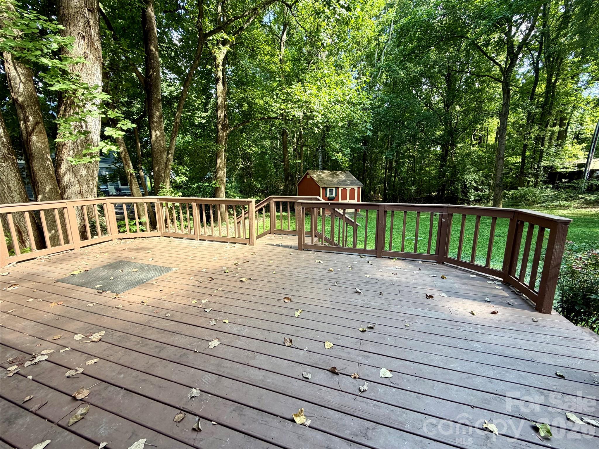 5424 Gristmill Ln, Charlotte, NC 28227