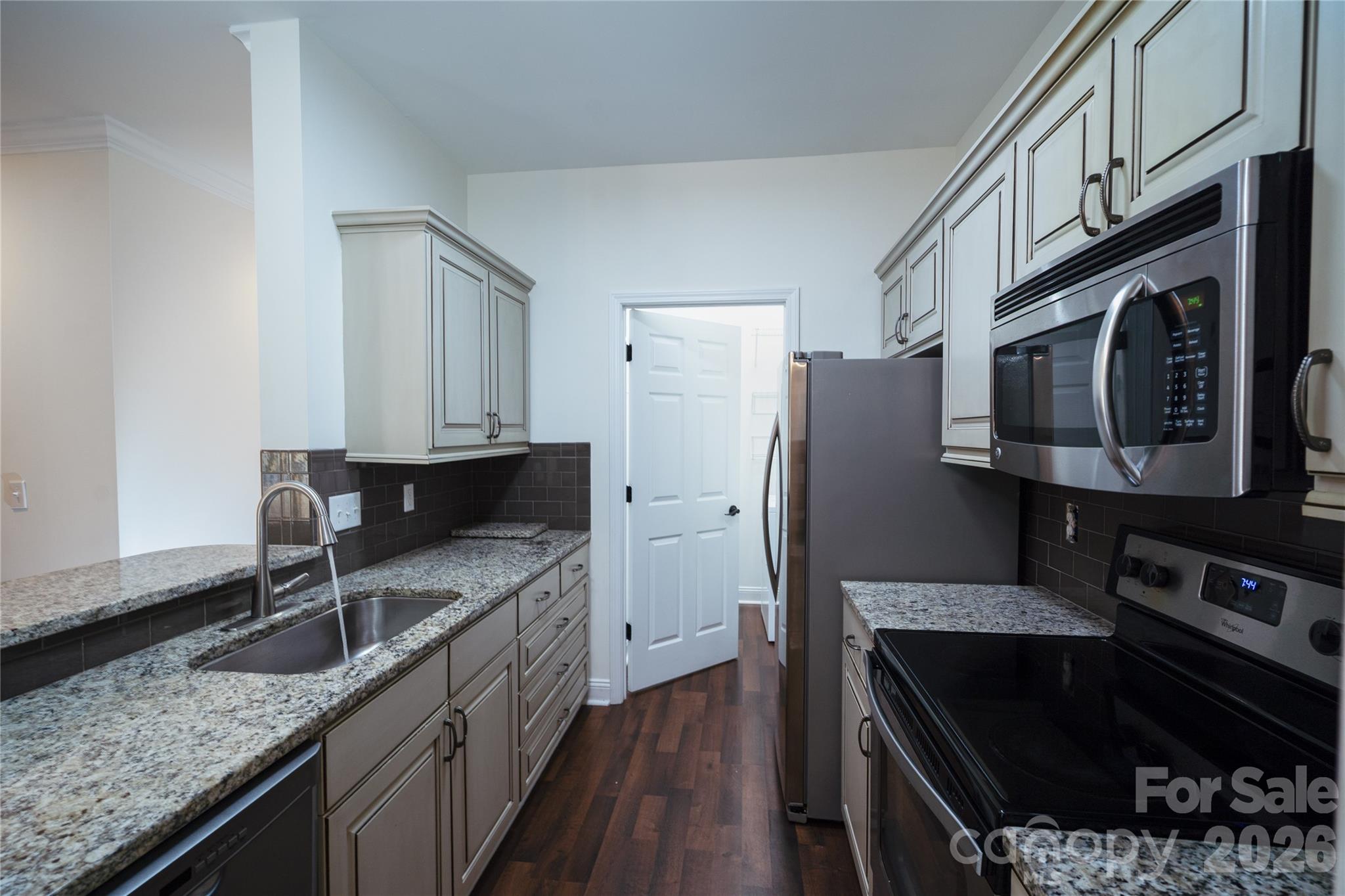 5730 Closeburn Rd #O, Charlotte, NC 28210