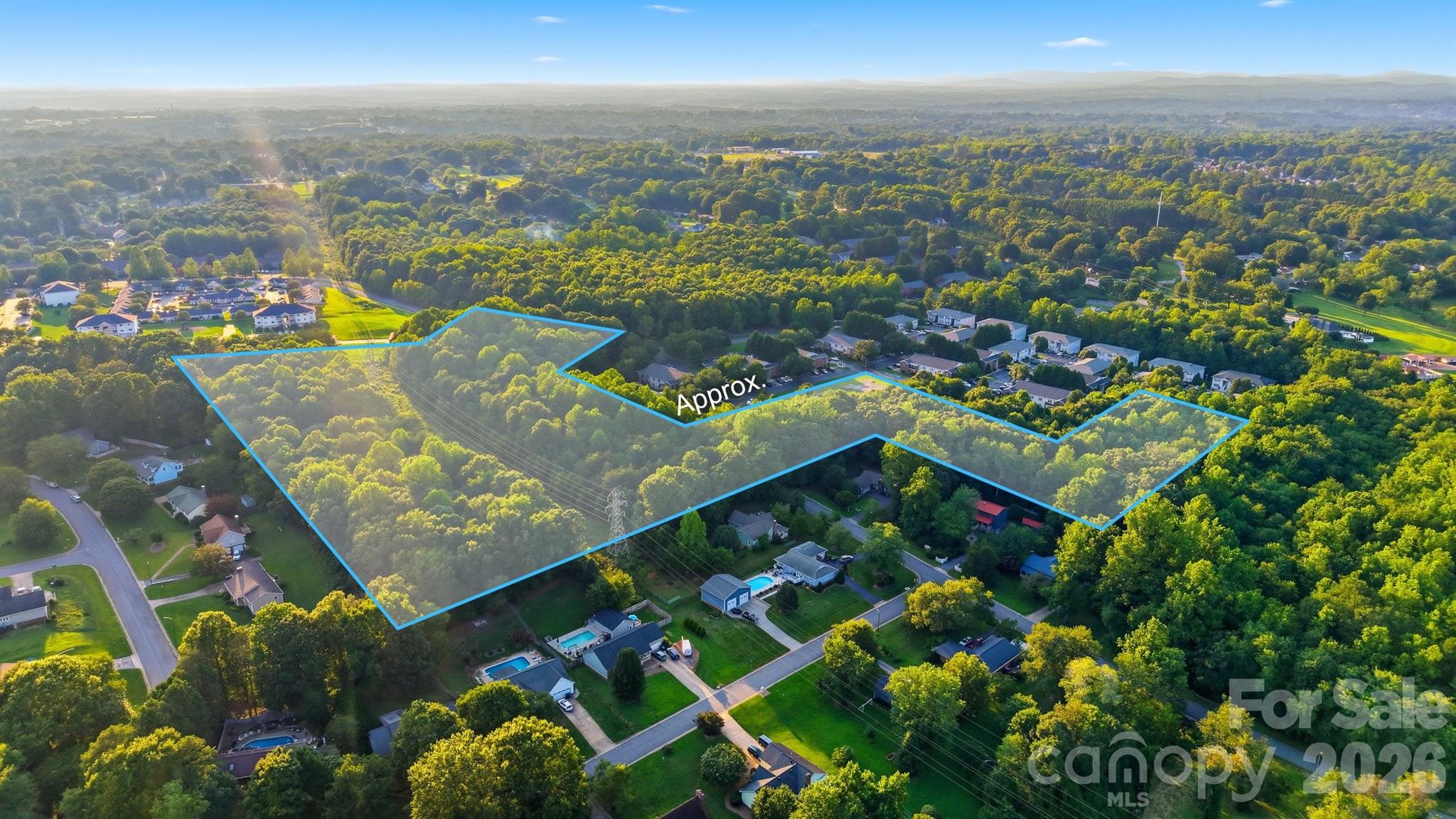 1880 20th Avenue Dr NE, Hickory, NC 28601