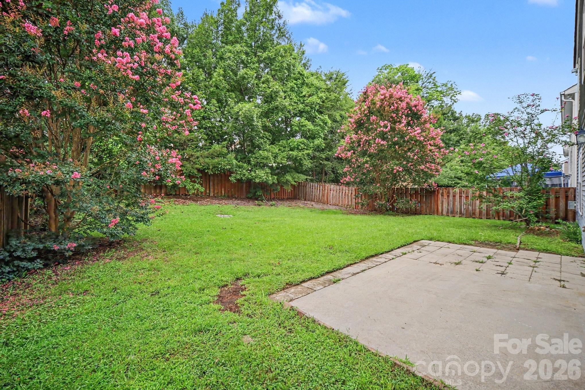 13827 Allison Forest Trl, Charlotte, NC 28278