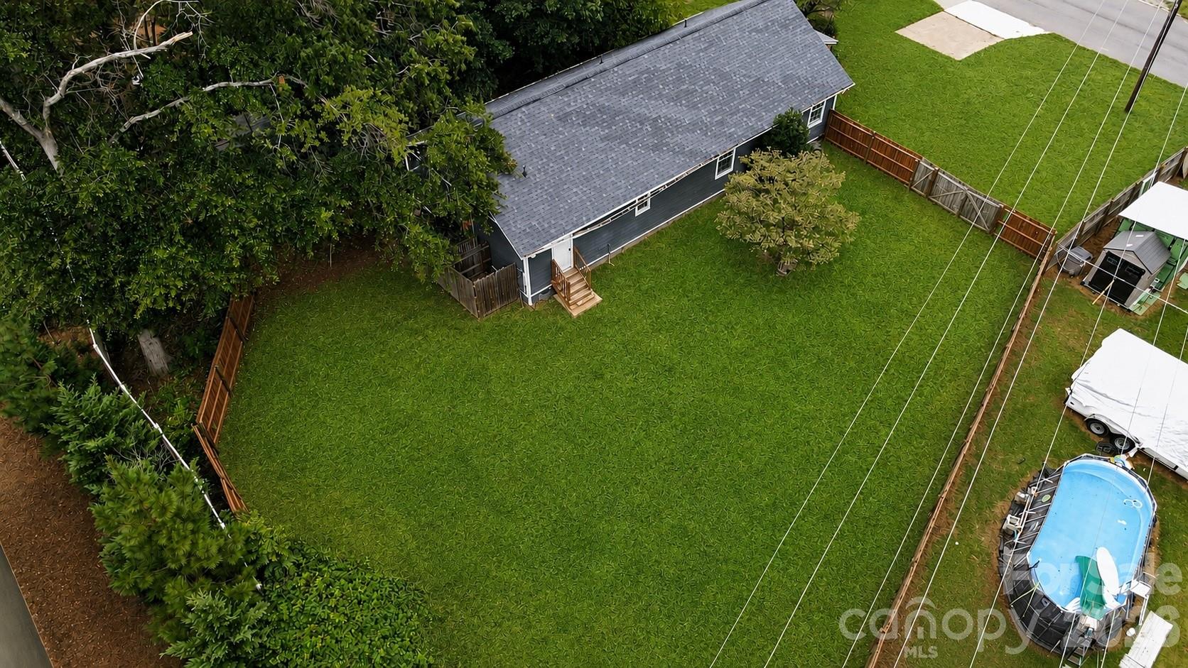 1104 Poston Cir, Gastonia, NC 28054