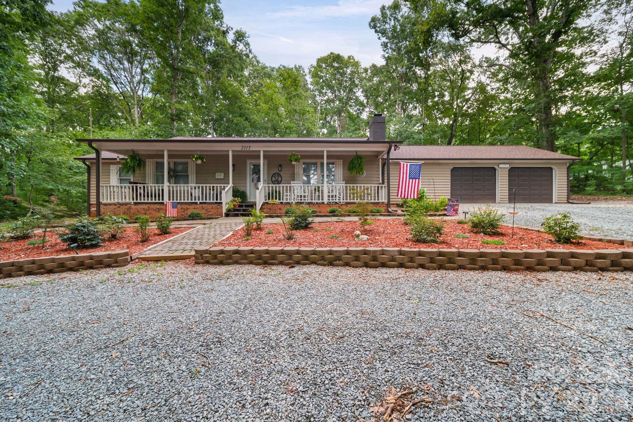 2115 Acorn Ln, Monroe, NC 28112
