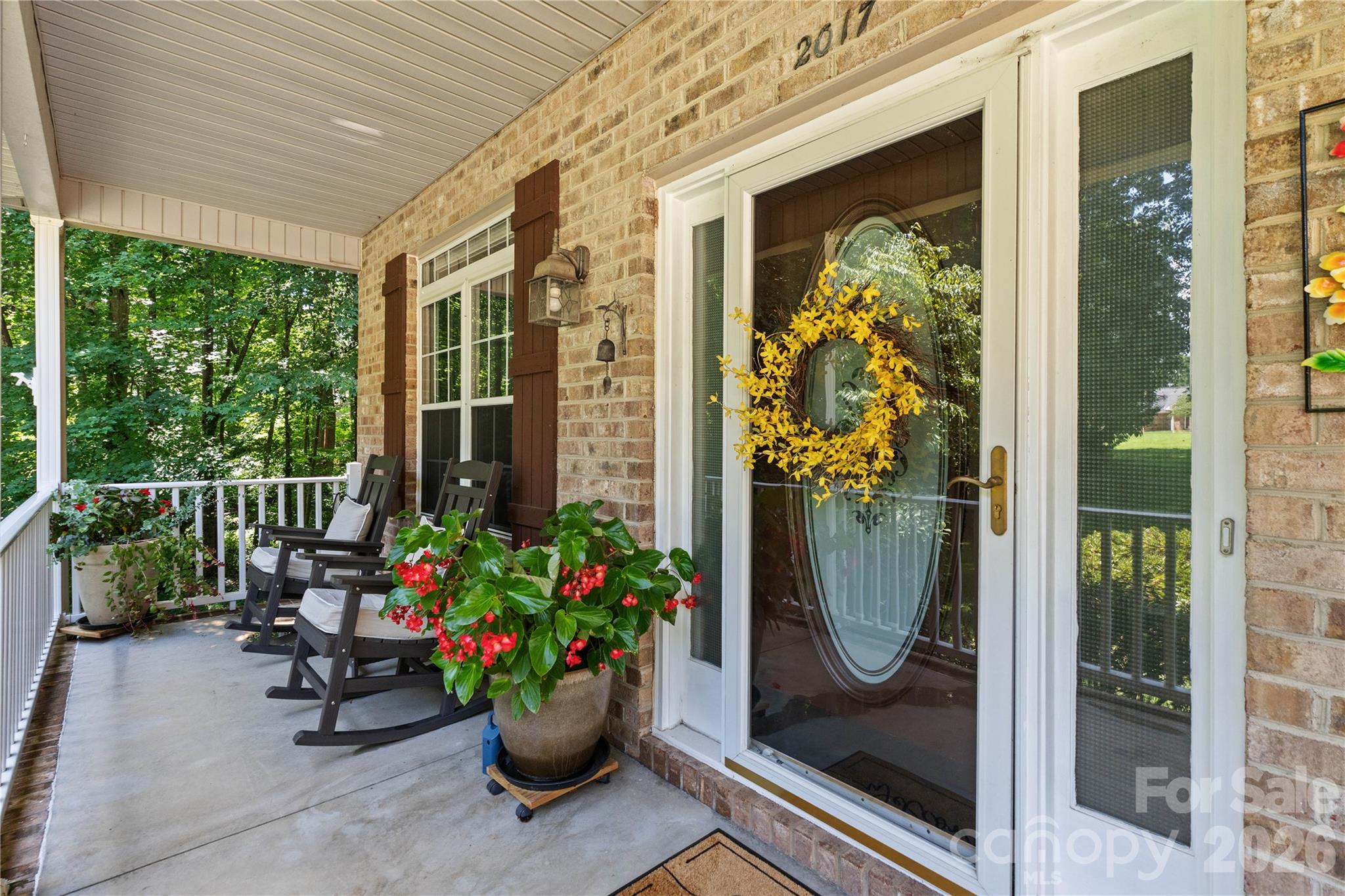 2017 Cameron Heights Cir, Denver, NC 28037