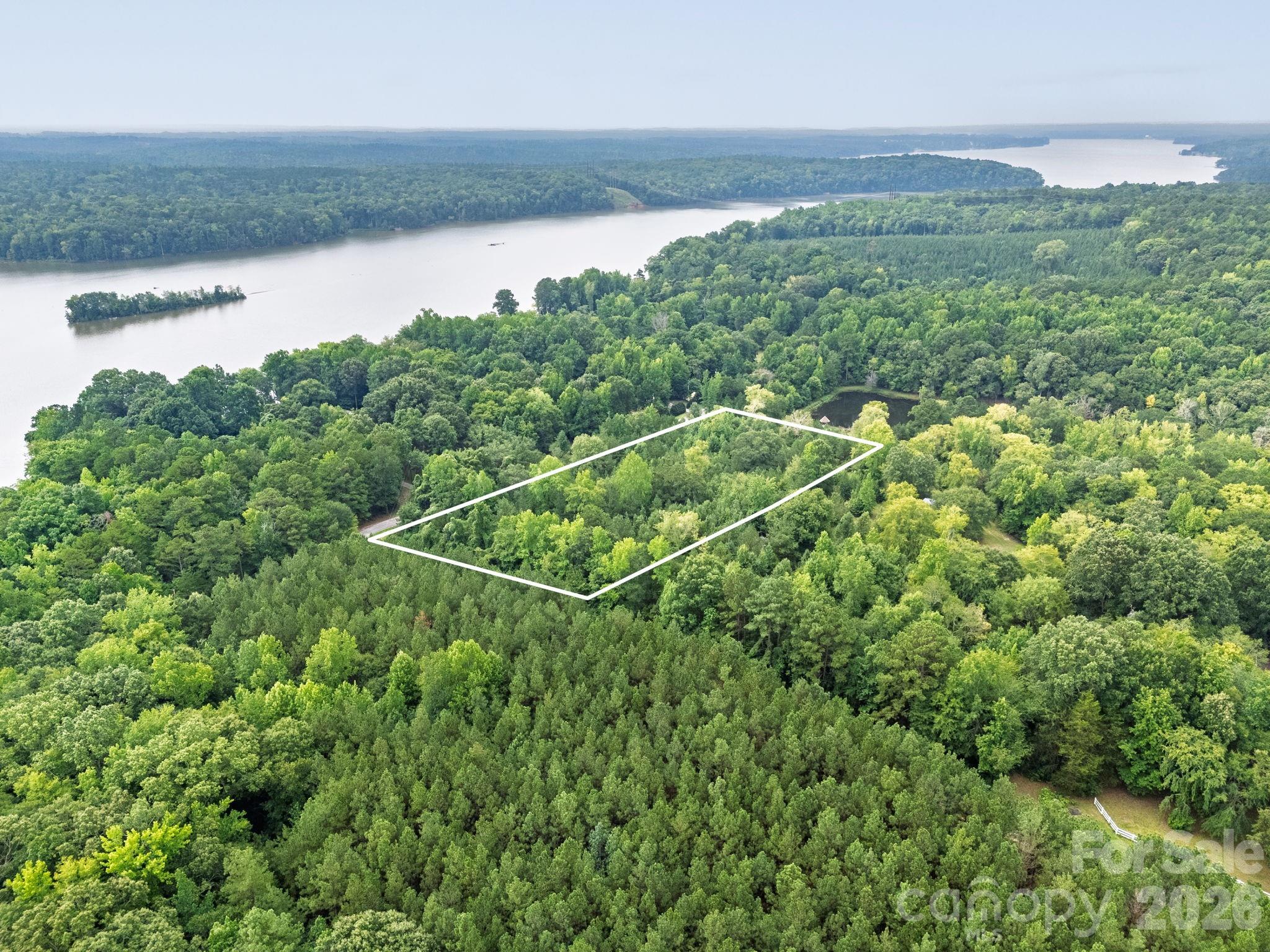 00 Jasmine Ln, Fort Lawn, SC 29714