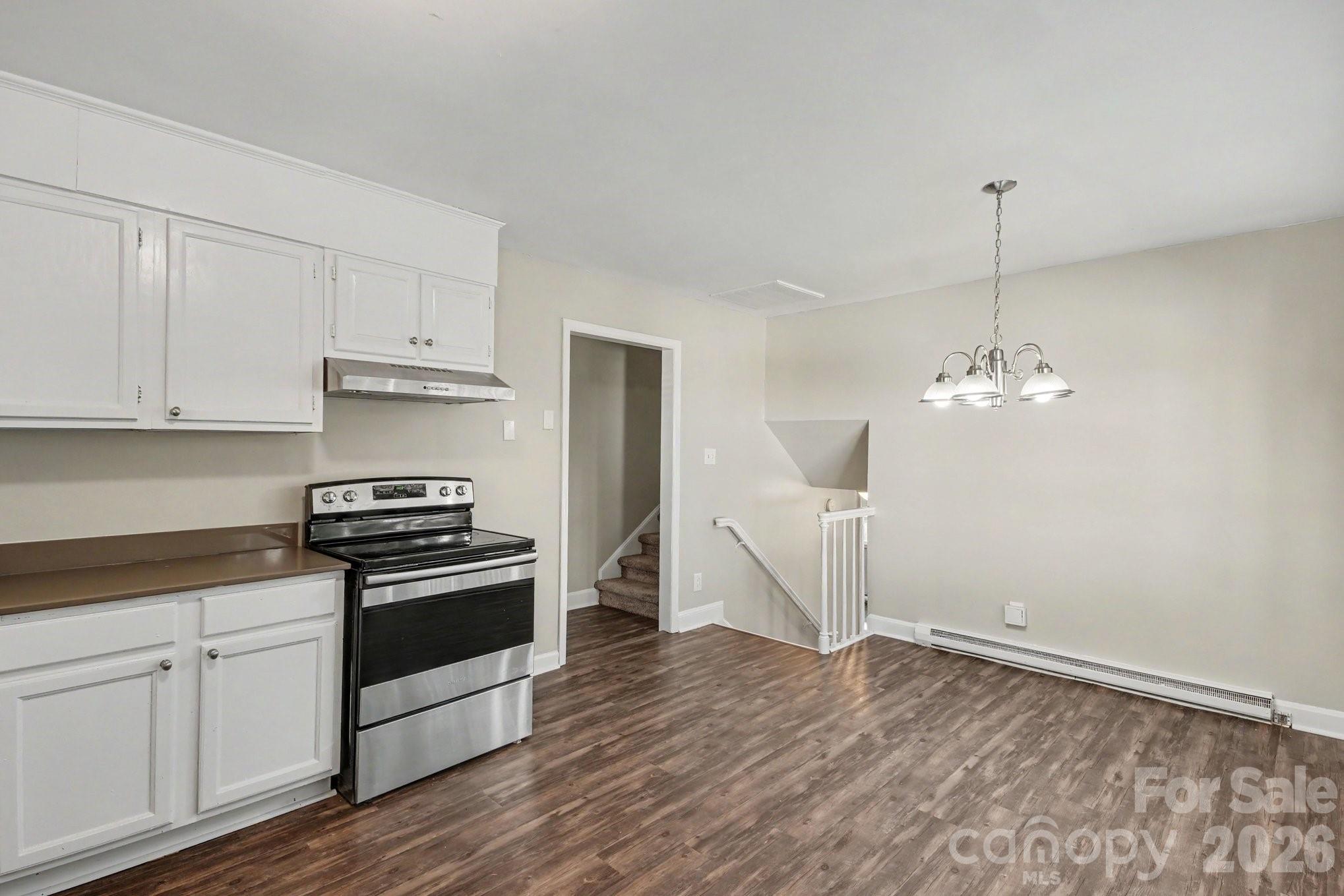 6209 Springfield Dr, Charlotte, NC 28212