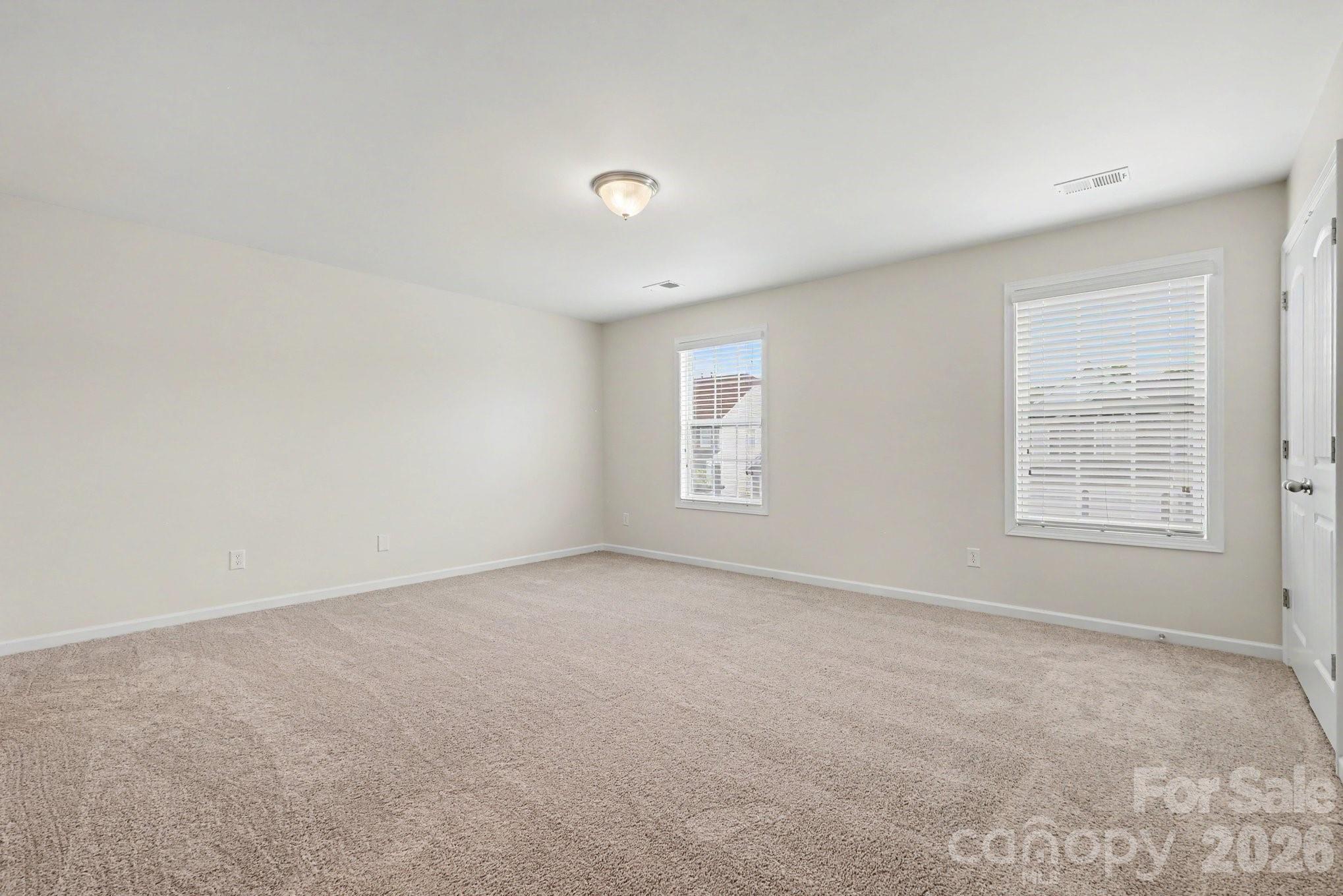 2318 Sonoma Valley Dr, Charlotte, NC 28214