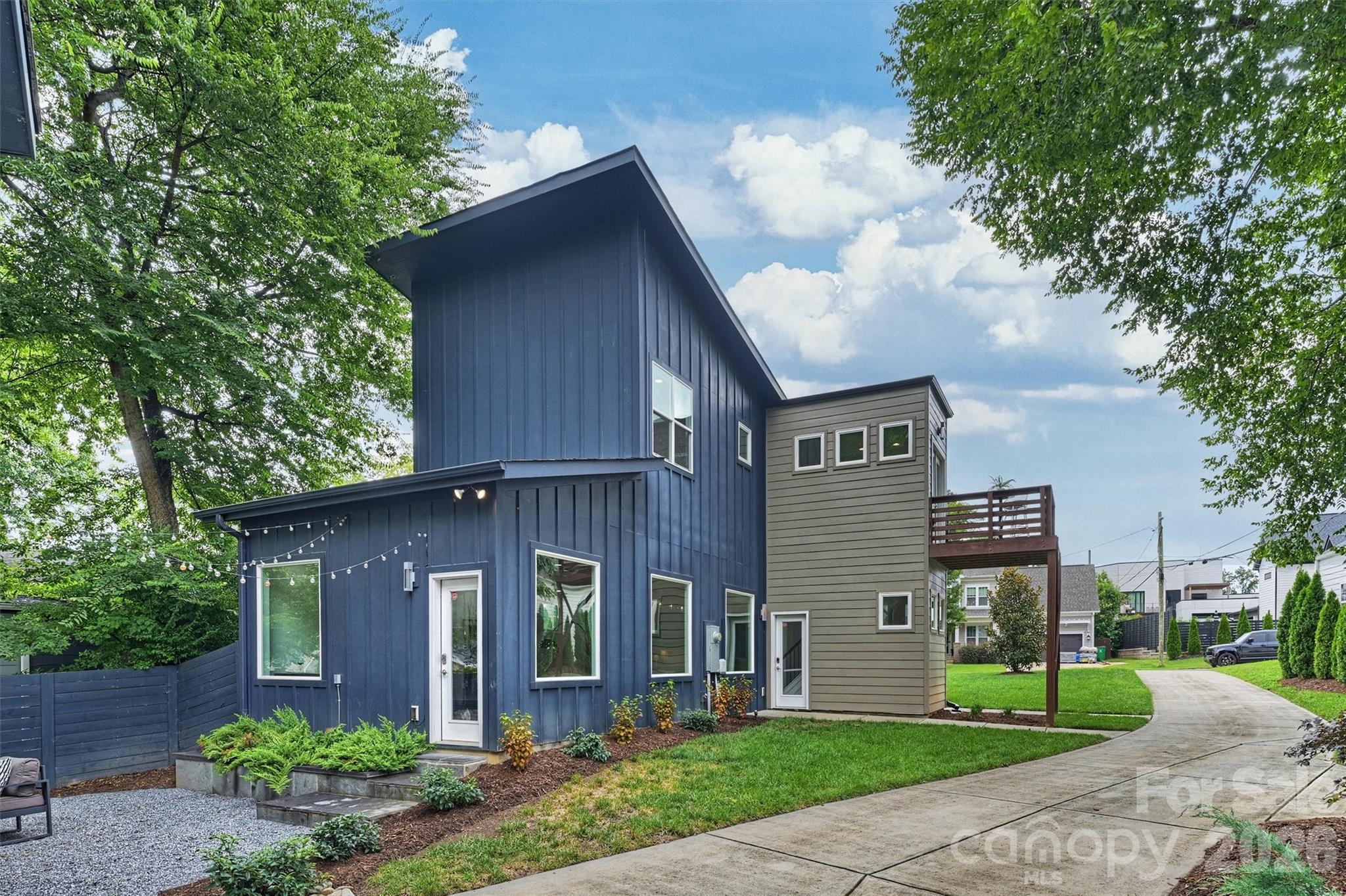 2111 Parson St, Charlotte, NC 28205
