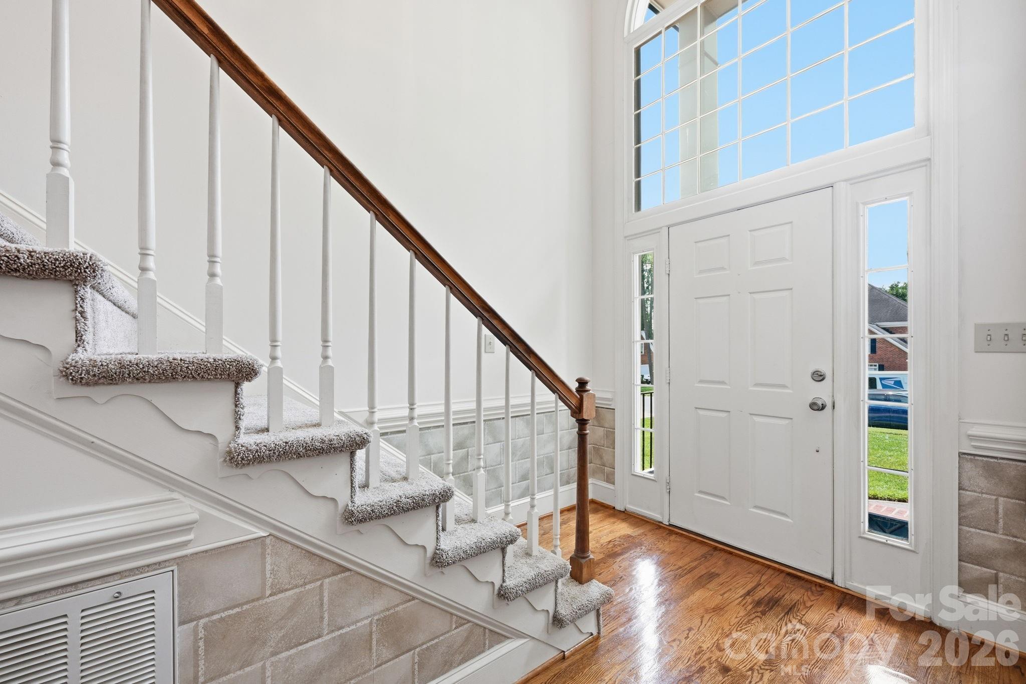 4620 Fairvista Dr, Charlotte, NC 28269
