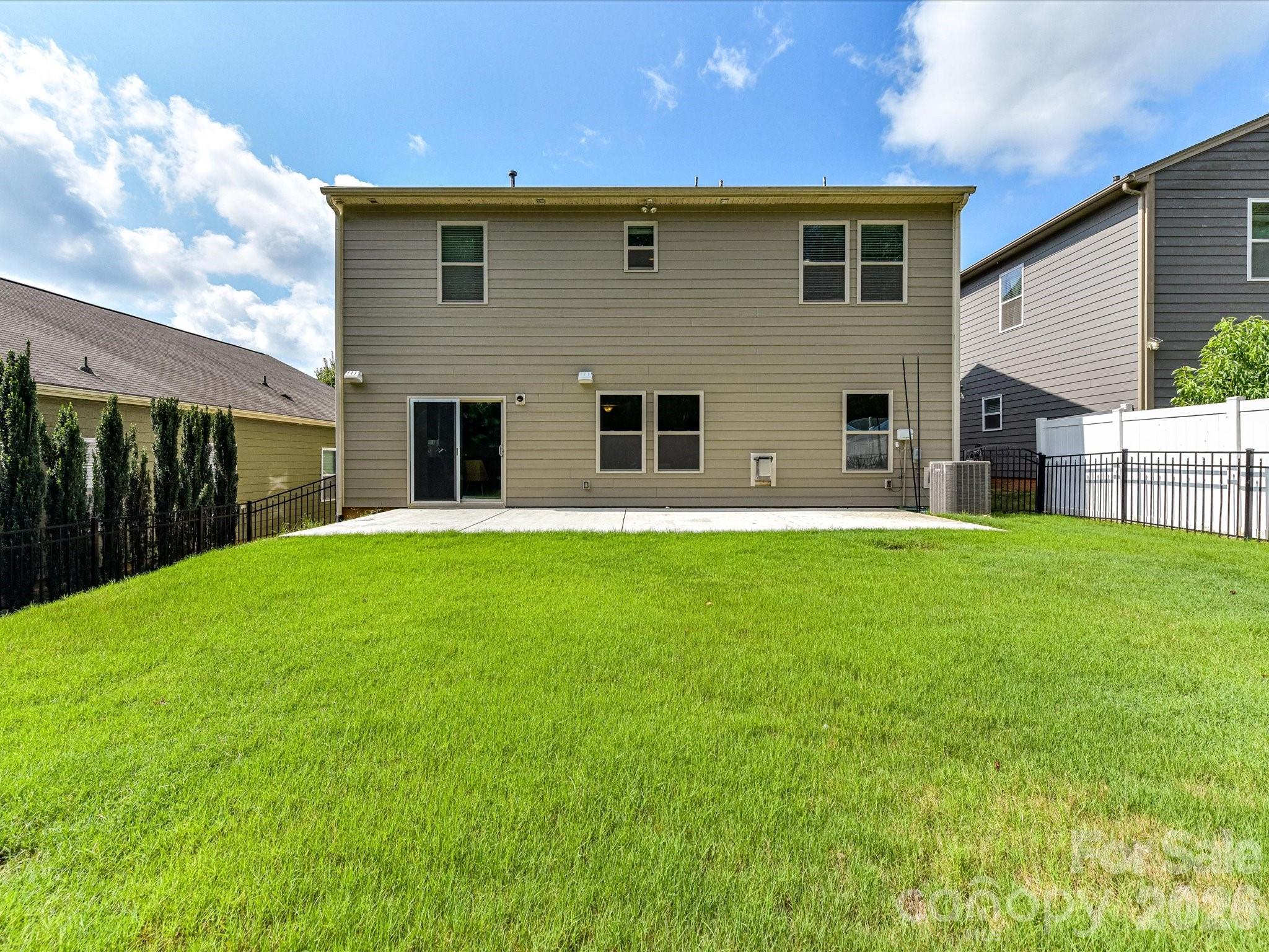 1556 Spring Blossom Trl, Fort Mill, SC 29708