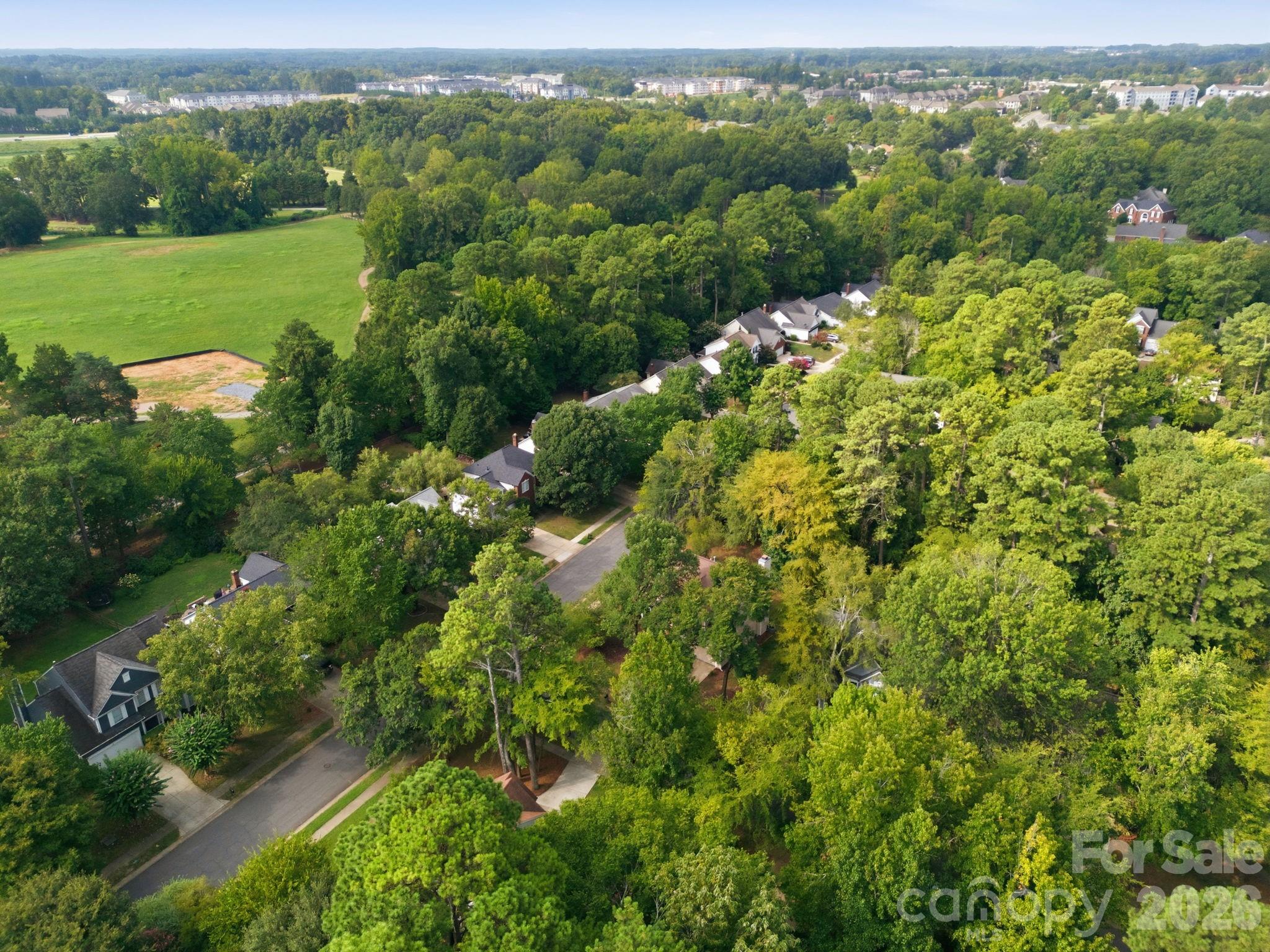 6004 Elm Cove Ln, Charlotte, NC 28269