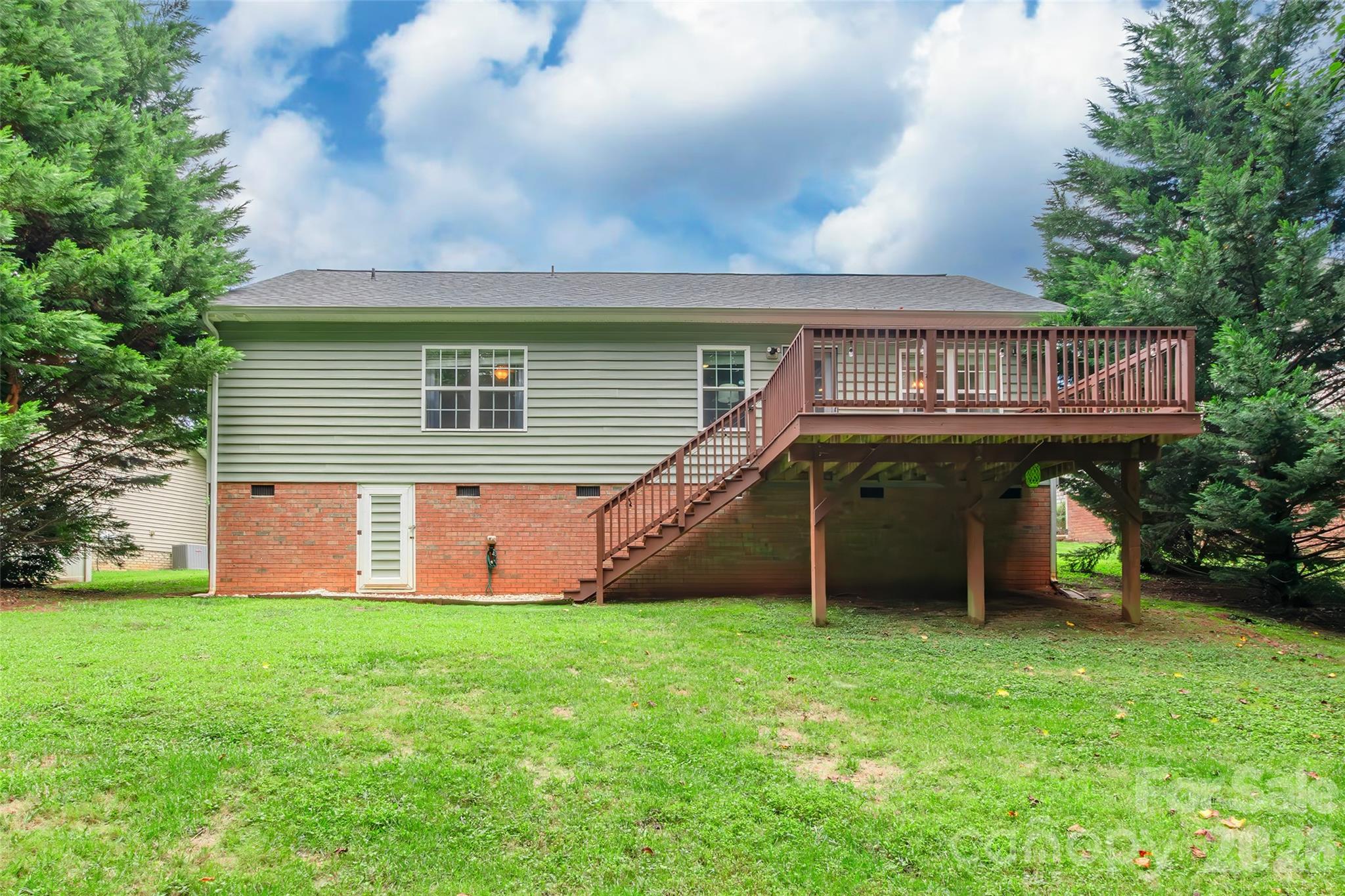 1079 Warpers Ln, Fort Mill, SC 29715