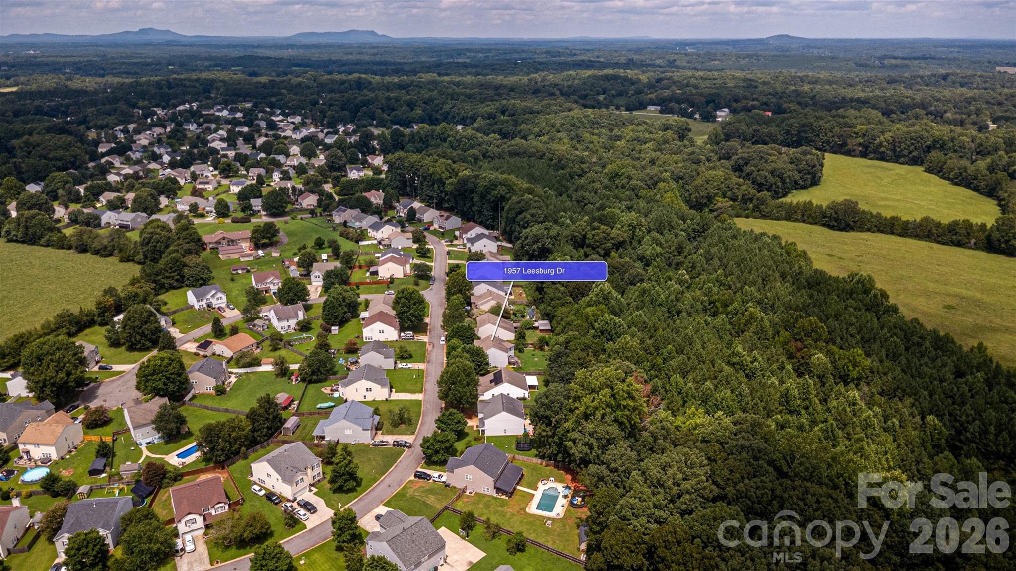 1957 Leesburg Dr, Clover, SC 29710