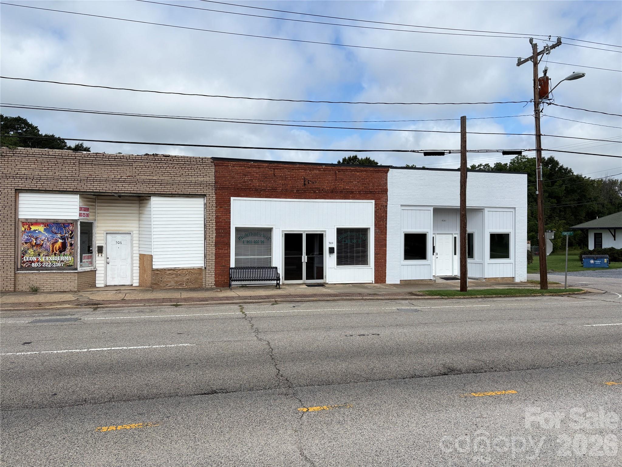 504 S Main St, Clover, SC 29710