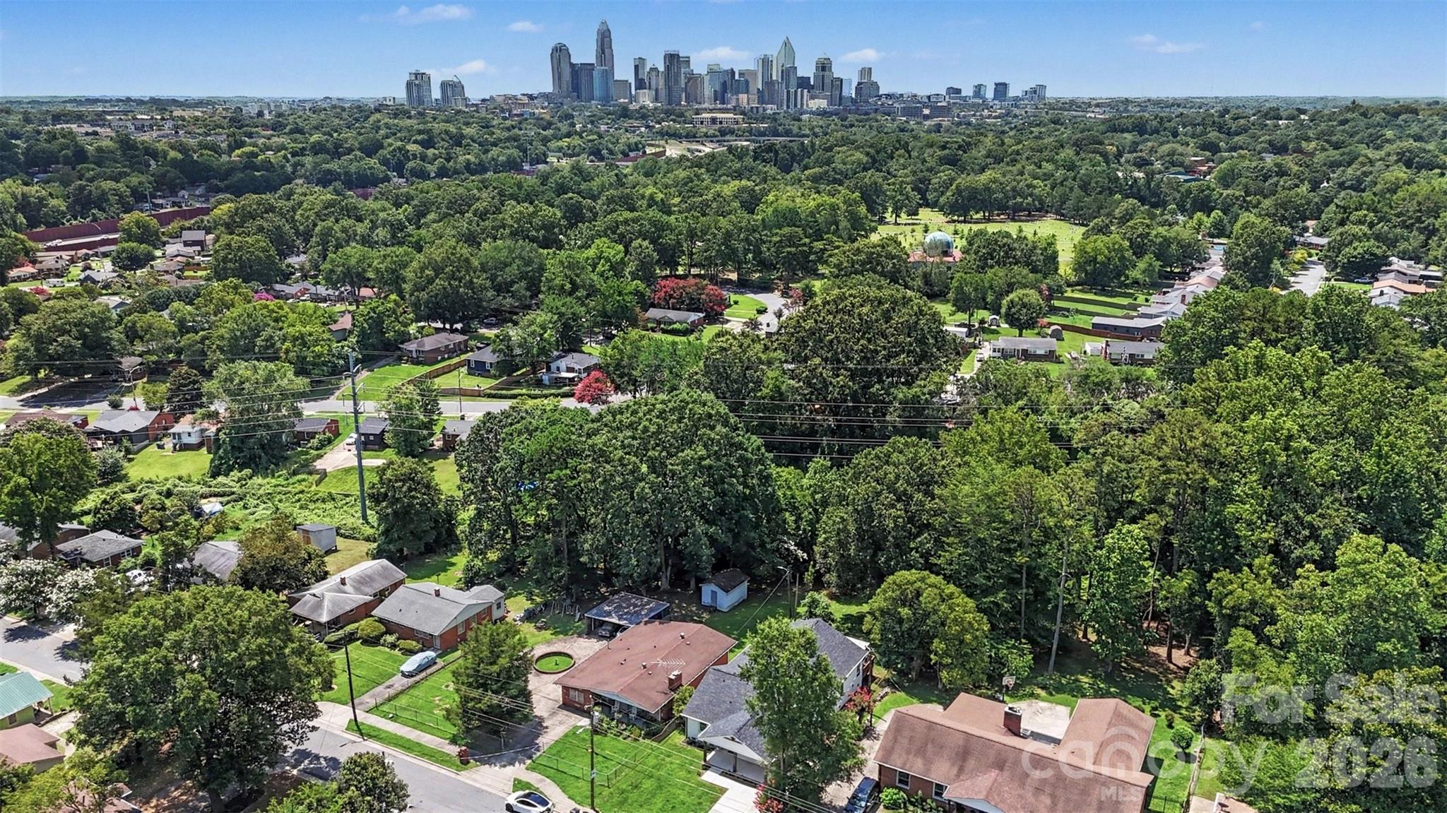 1524 Newcastle St, Charlotte, NC 28216