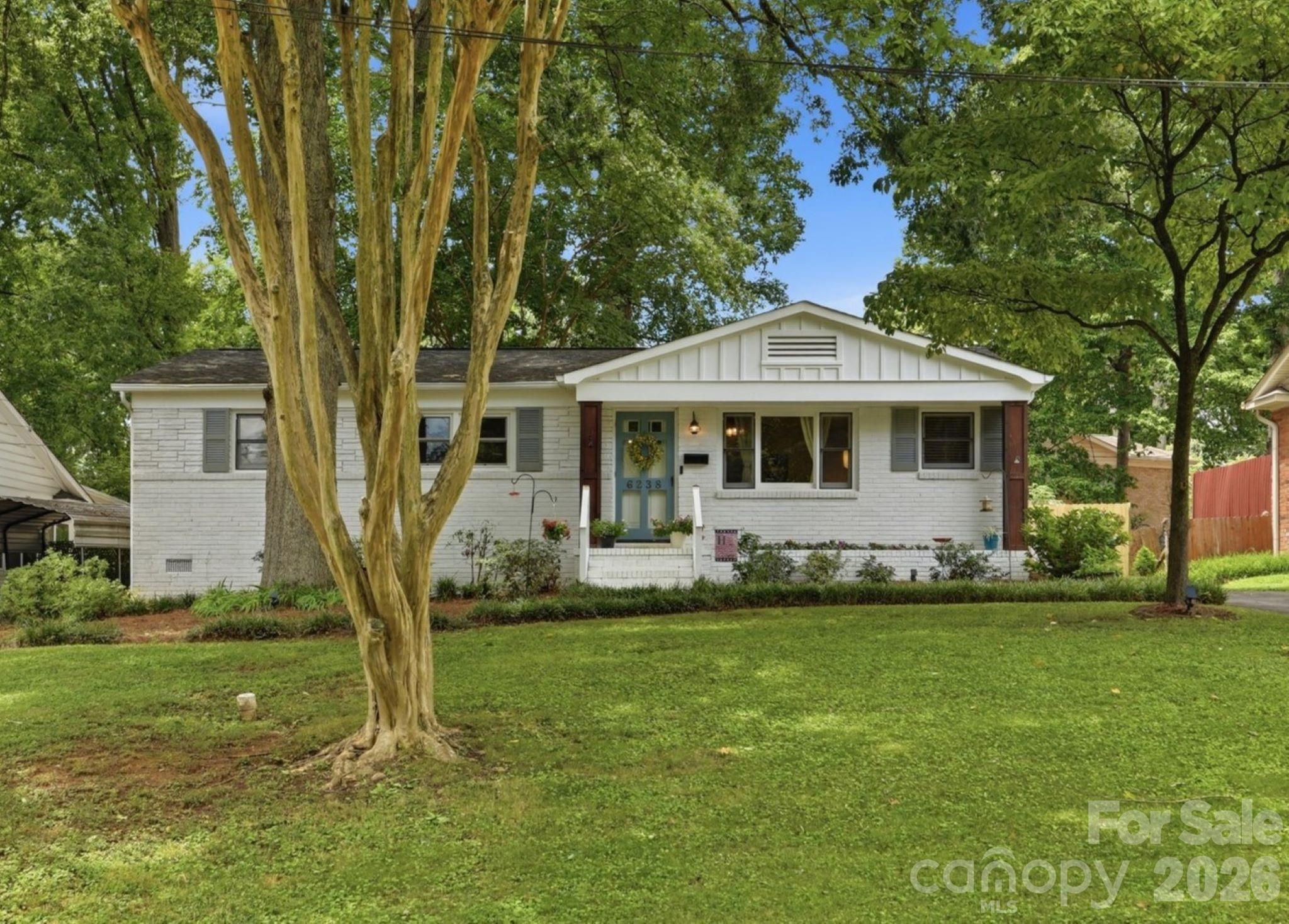 6238 Rosecrest Dr, Charlotte, NC 28210