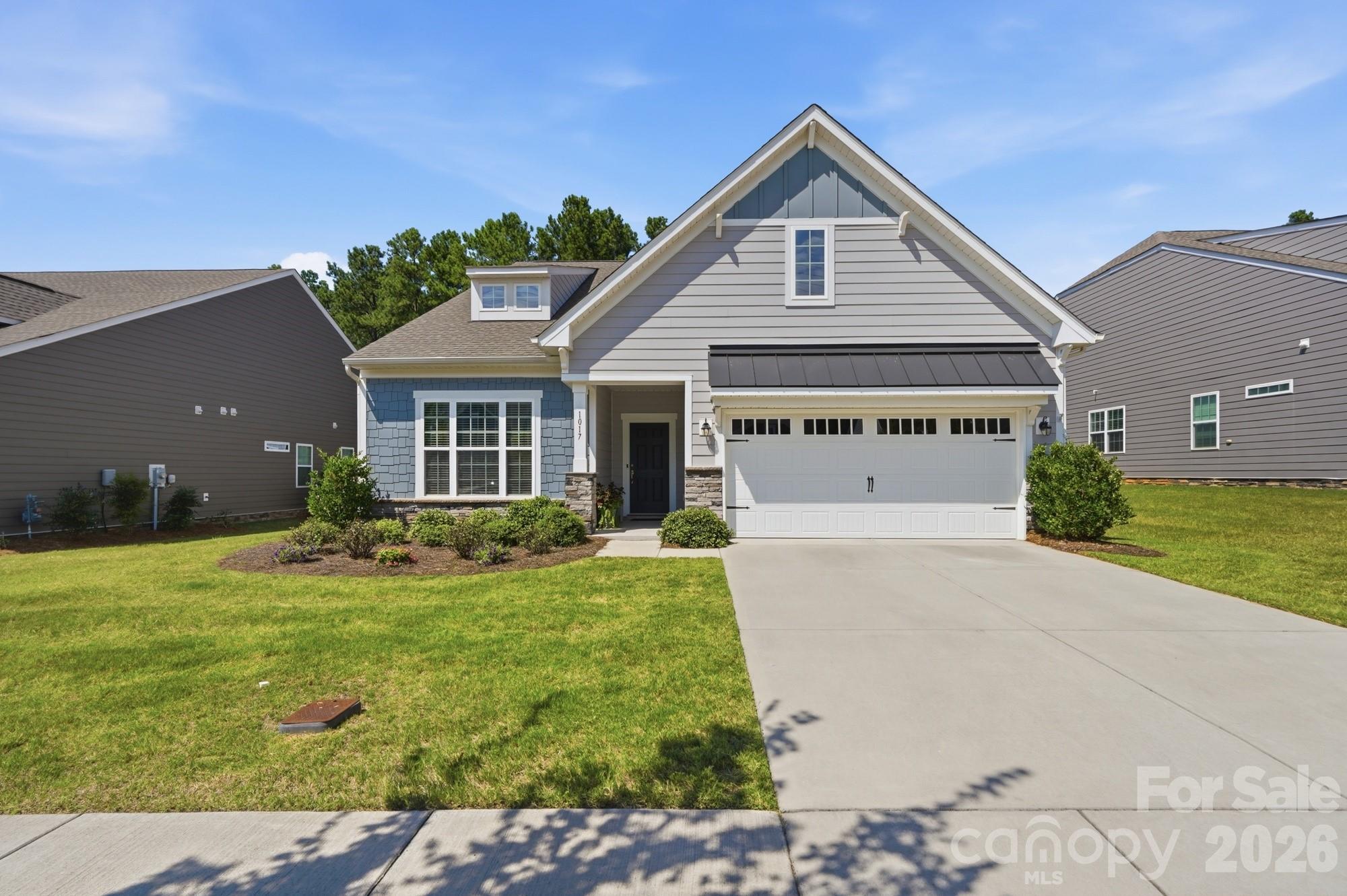 1017 Dali Blvd, Mount Holly, NC 28120