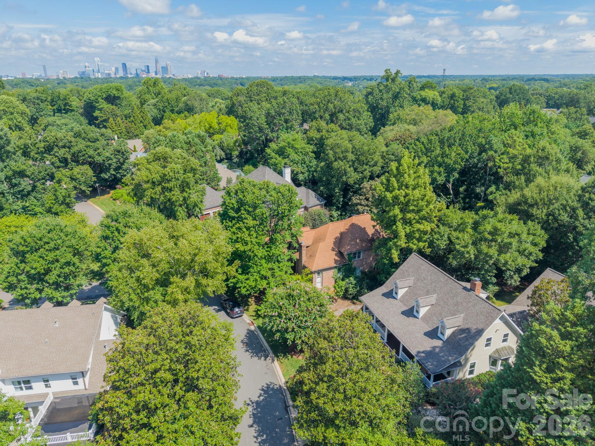 304 S Canterbury Rd, Charlotte, NC 28211