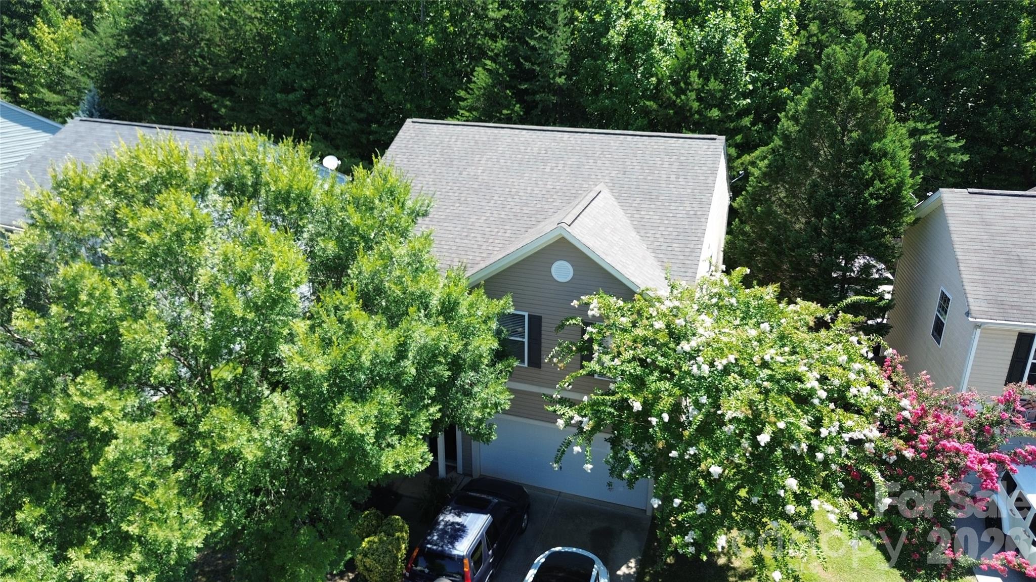 7736 Ponderosa Ln, Charlotte, NC 28215
