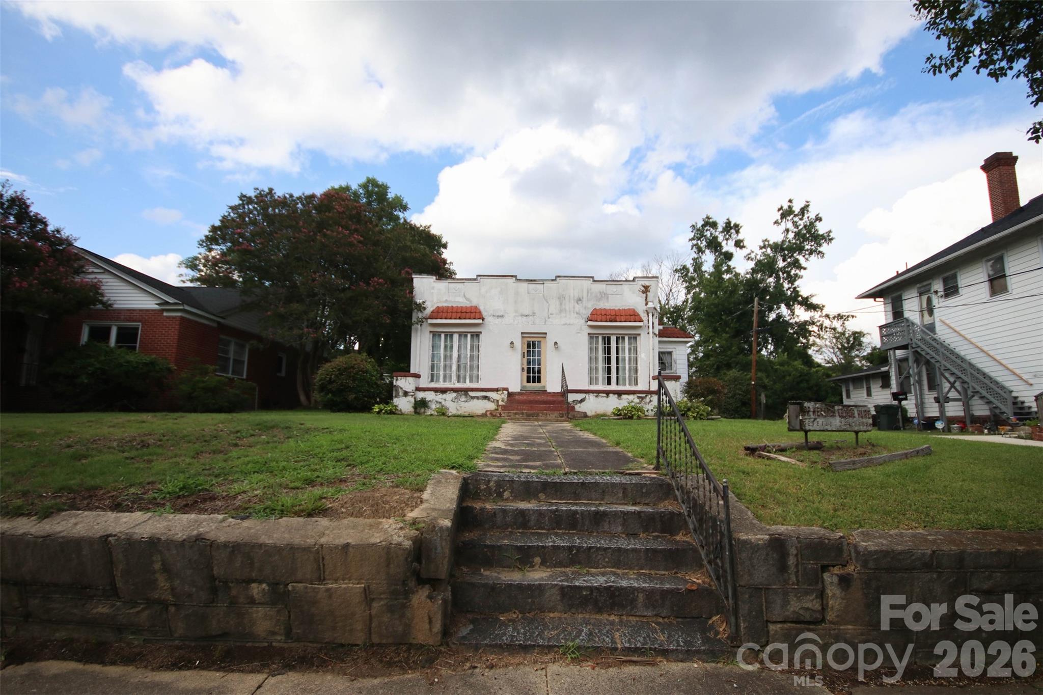 611 E Main St, Rock Hill, SC 29730