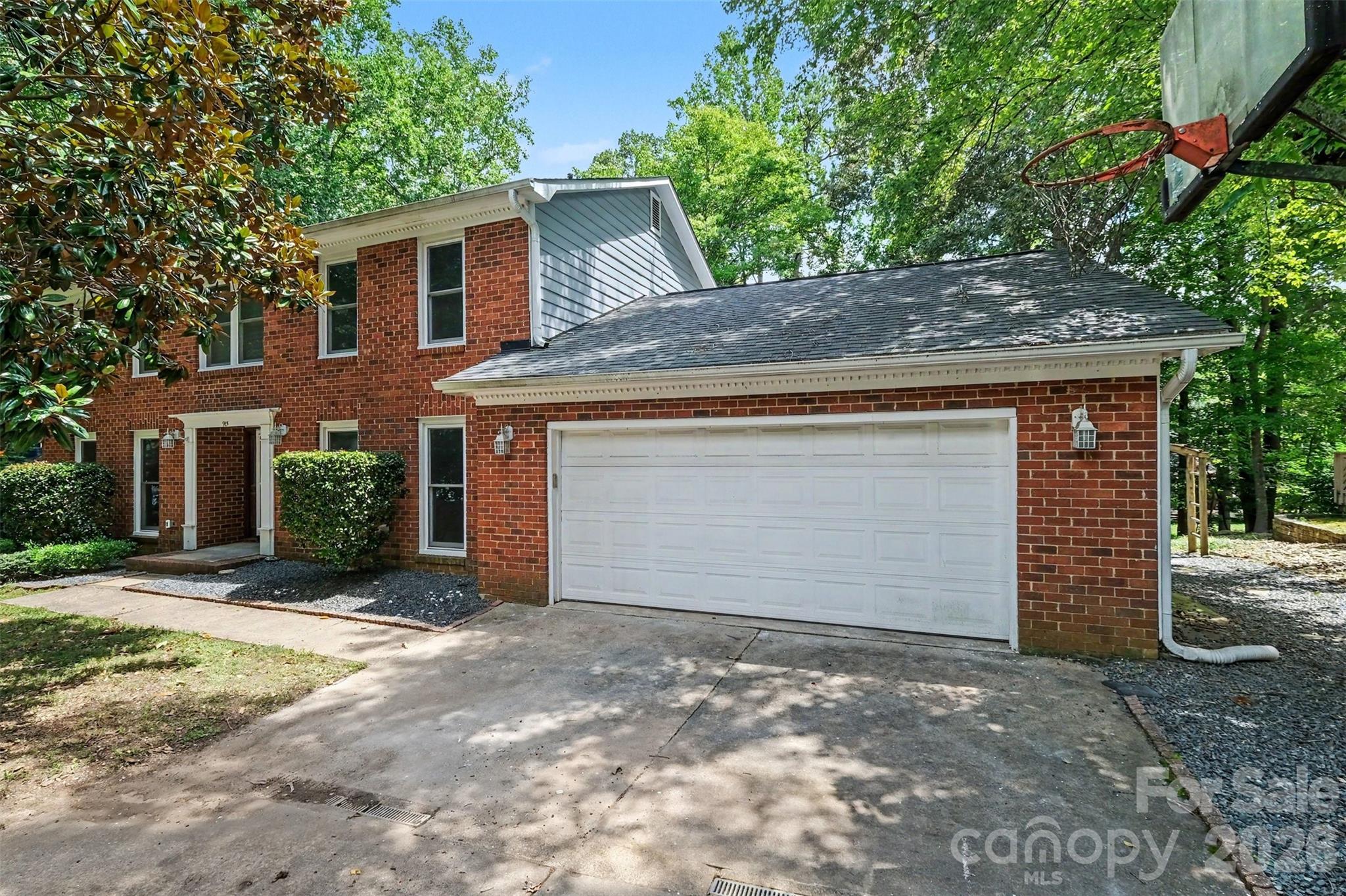 915 Brightmoor Dr, Matthews, NC 28105