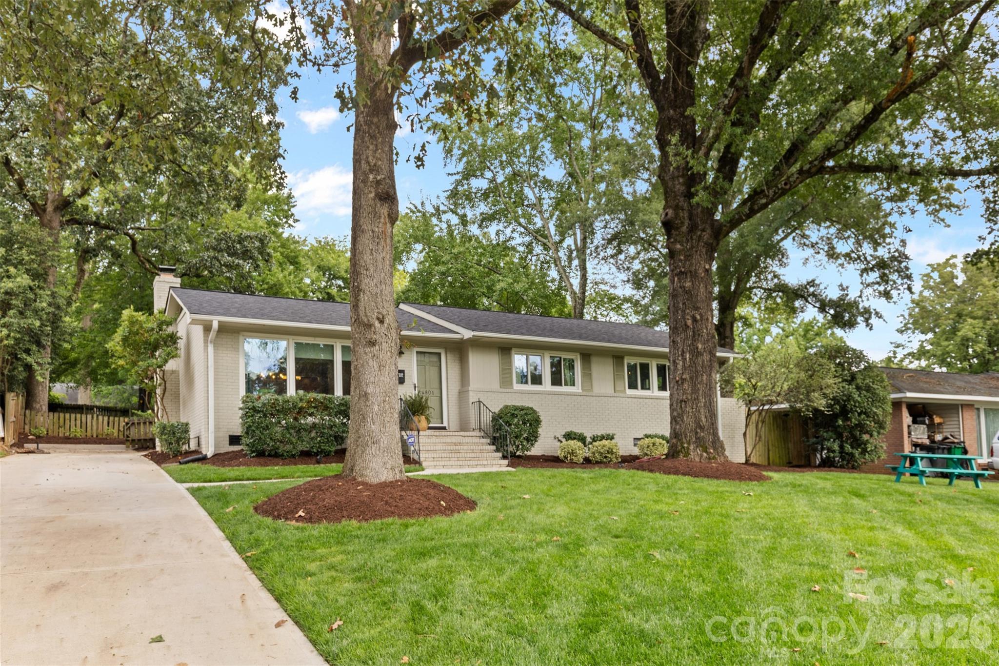 4801 Fairheath Rd, Charlotte, NC 28210
