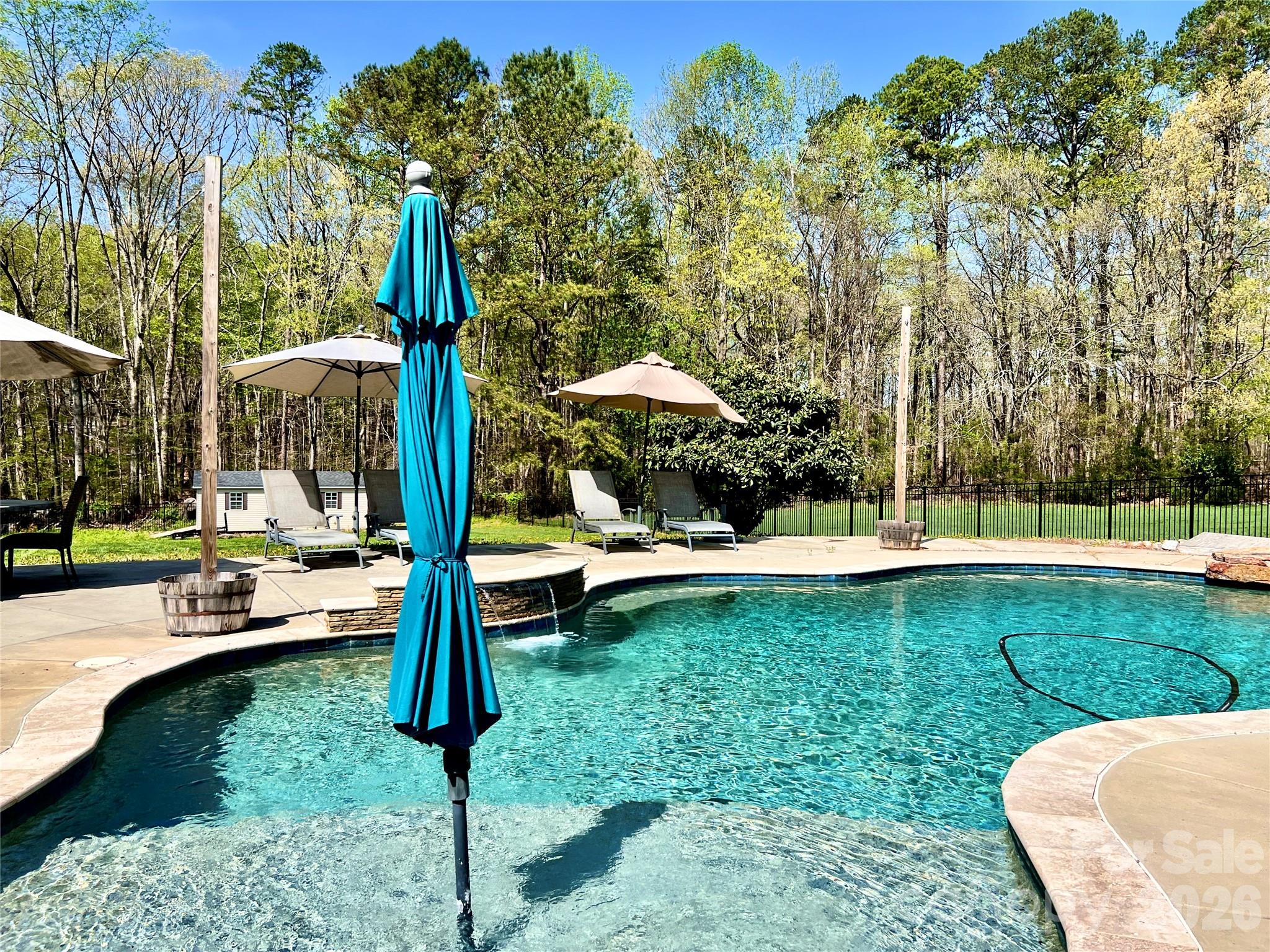 4809 Antioch Church Rd, Matthews, NC 28104