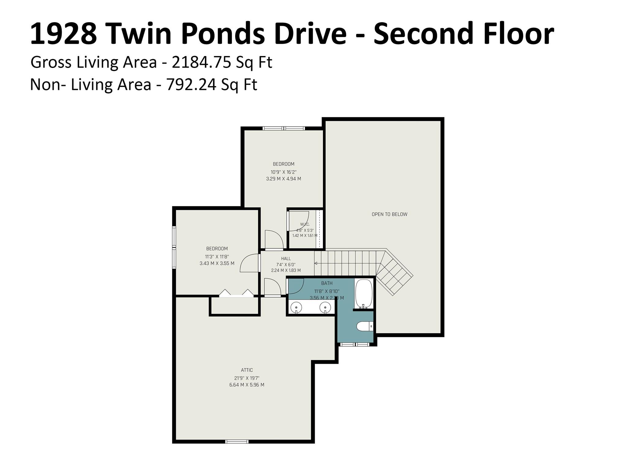1928 Twin Ponds Dr, Hickory, NC 28602