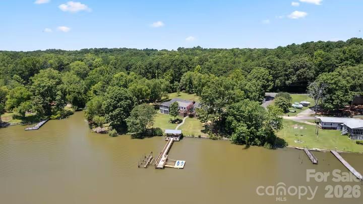 1475 Riverview Cir, Fort Lawn, SC 29714
