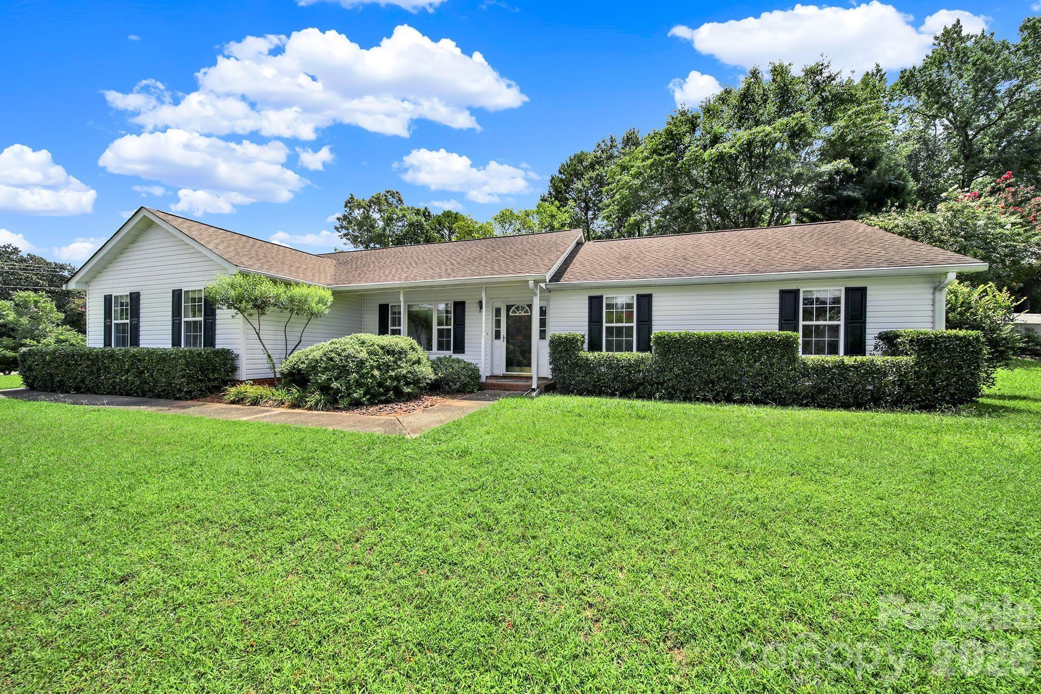 1805 Lillian Ln, Fort Mill, SC 29708