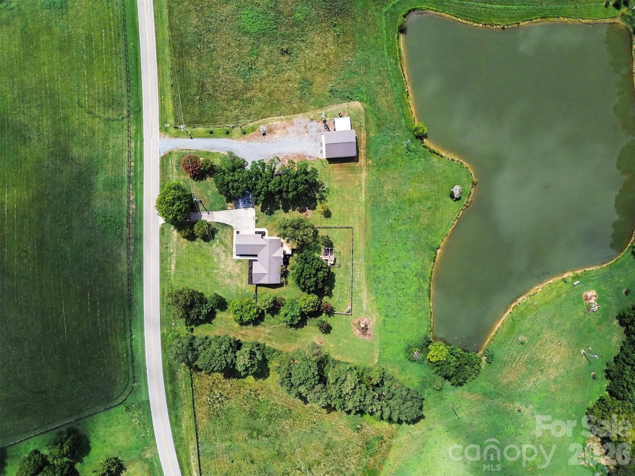 5718 White Store Rd, Wingate, NC 28174