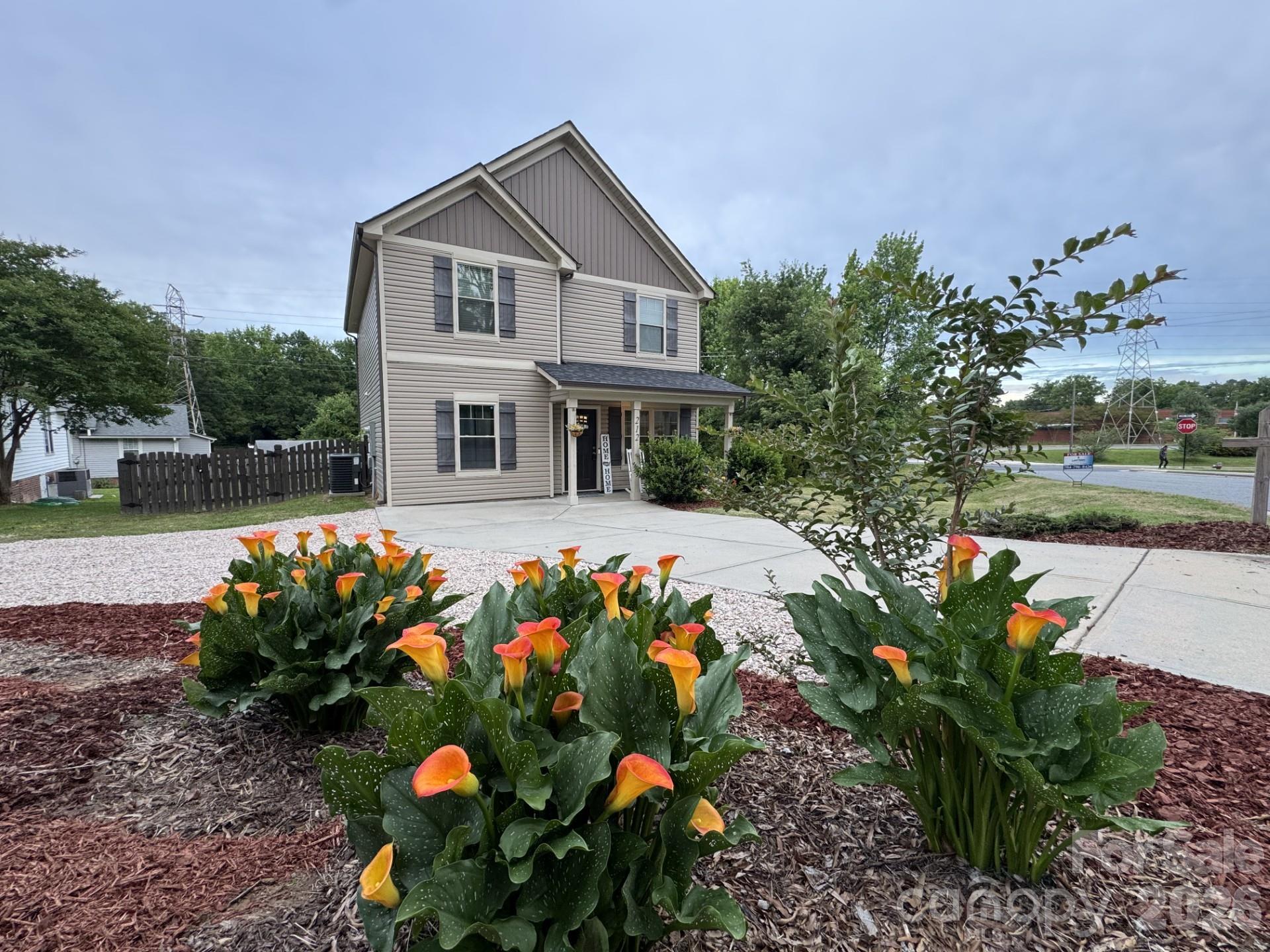 212 Old Centergrove Rd, Kannapolis, NC 28083