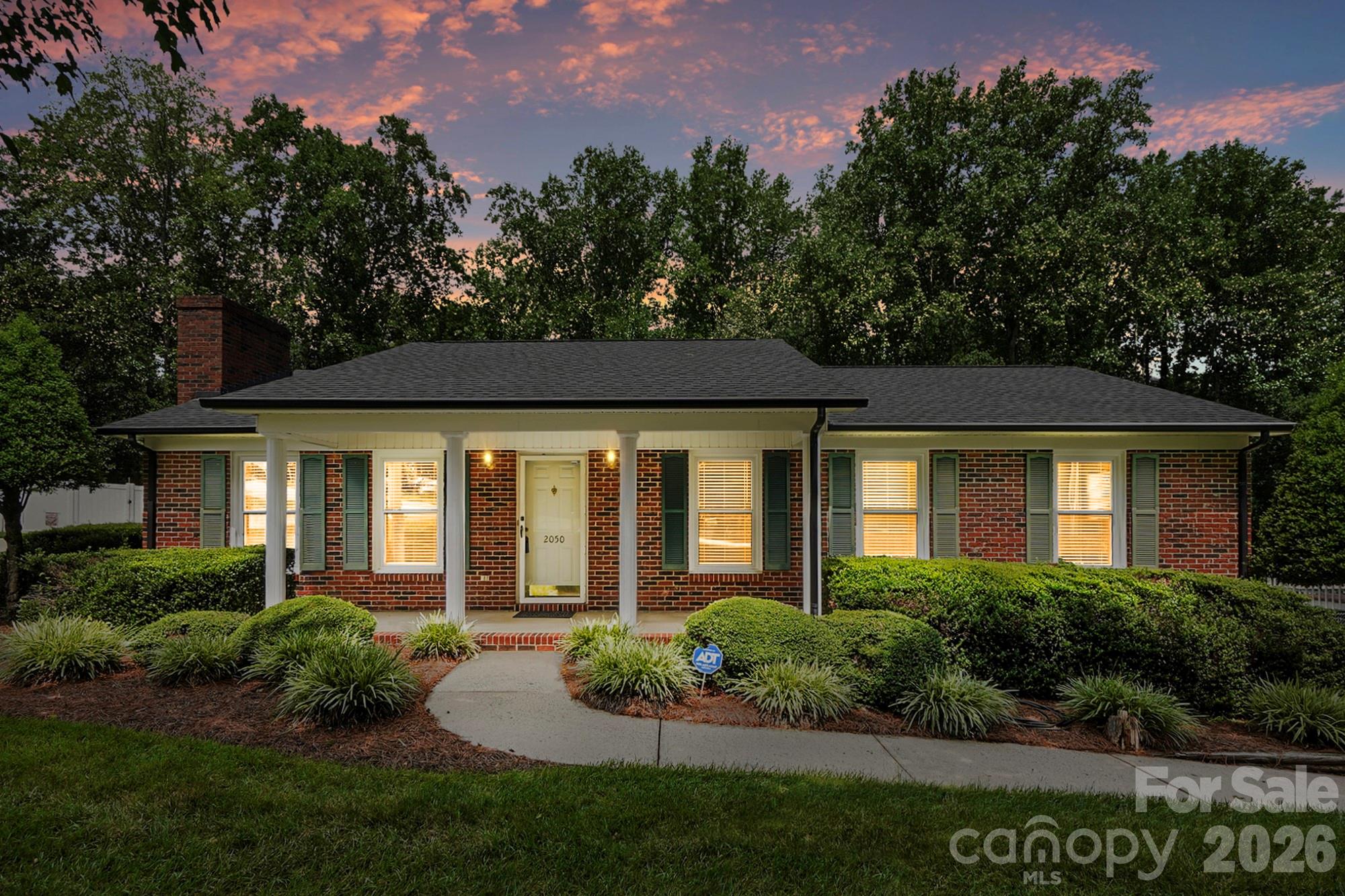 2050 Brownstone Ct, Gastonia, NC 28054