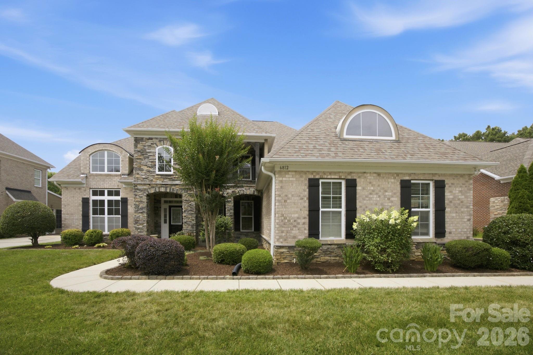 6812 S Creek Rd, Charlotte, NC 28277