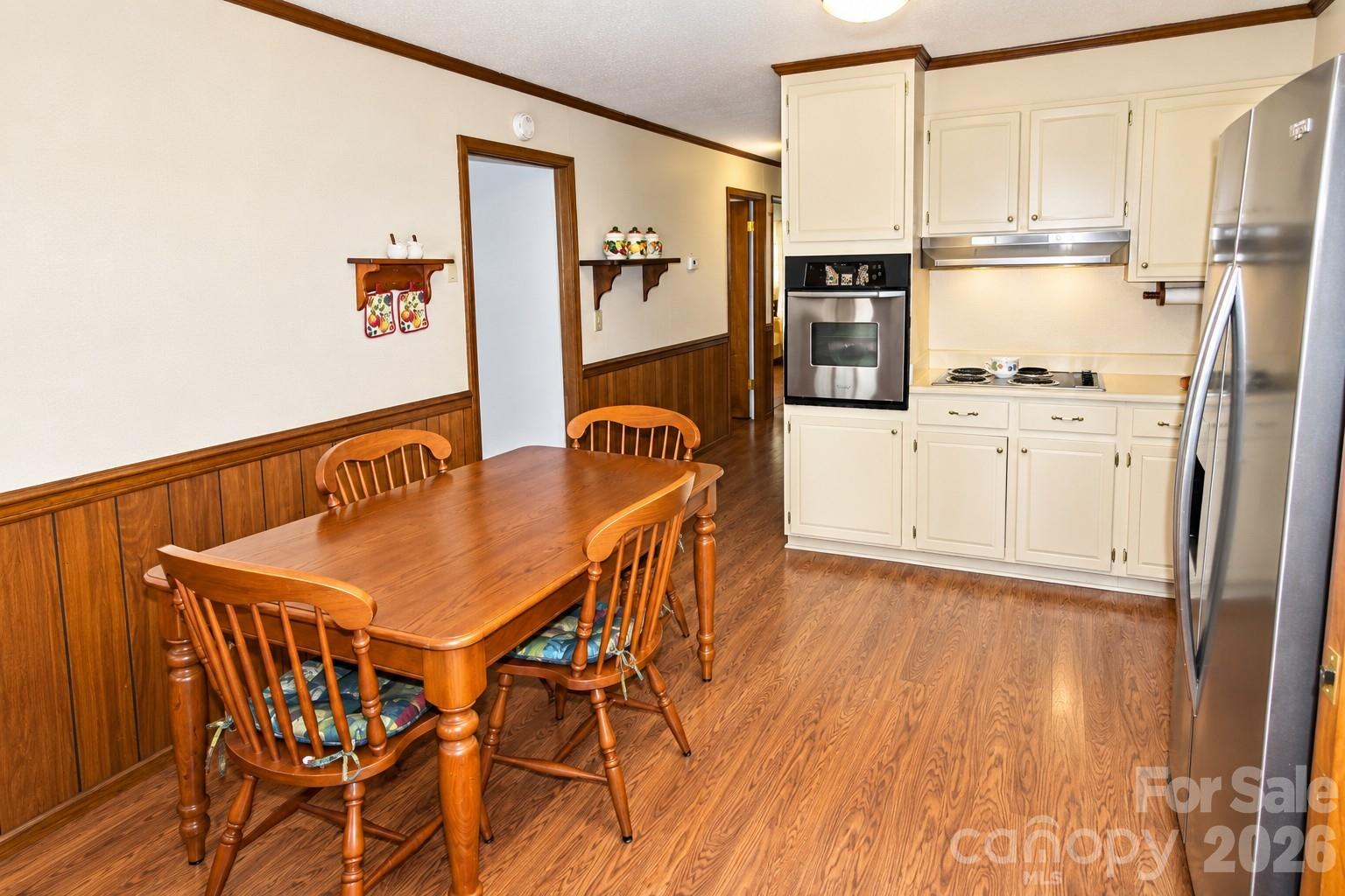 2637 Paula Dr, Gastonia, NC 28054