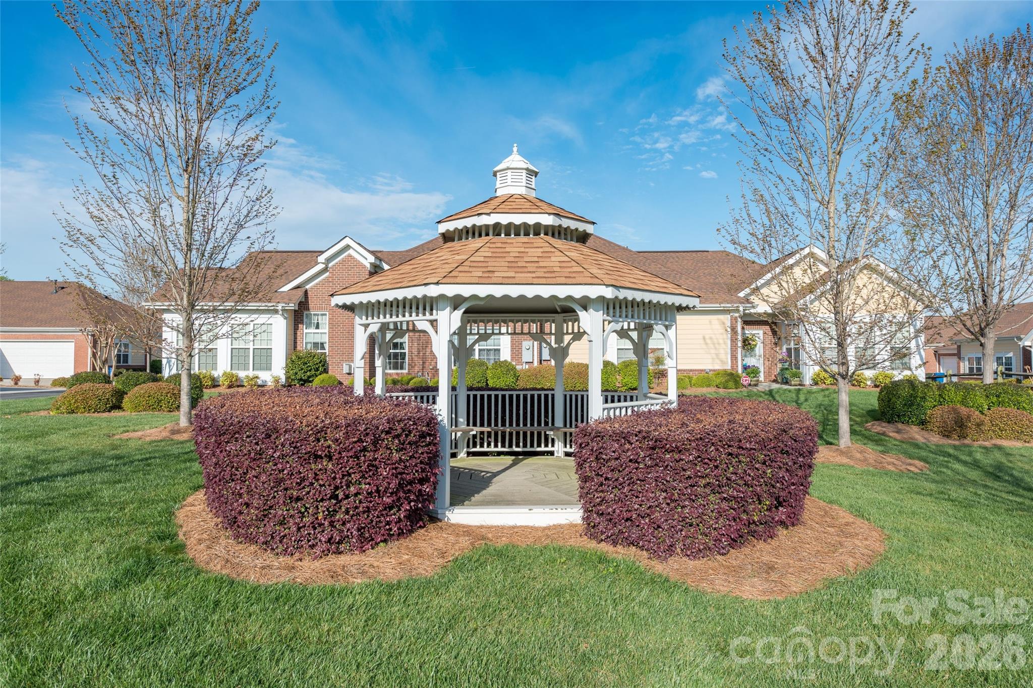 3221 Abbey Walk Ln, Matthews, NC 28105