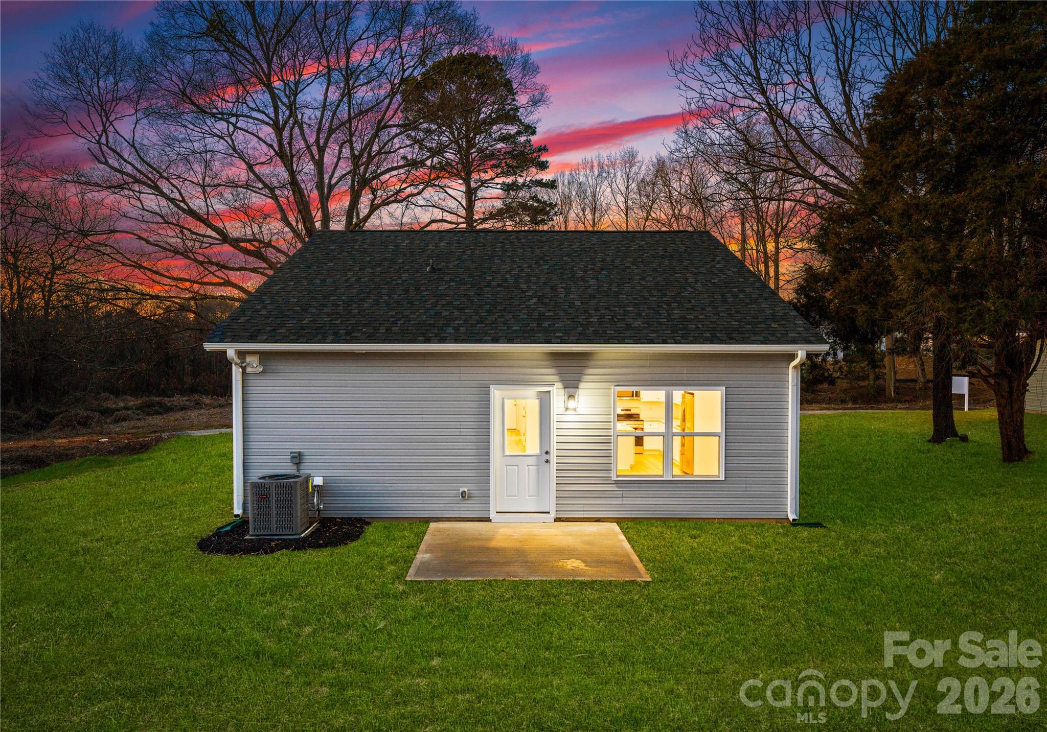 1009 Ashton Ave, Gastonia, NC 28052