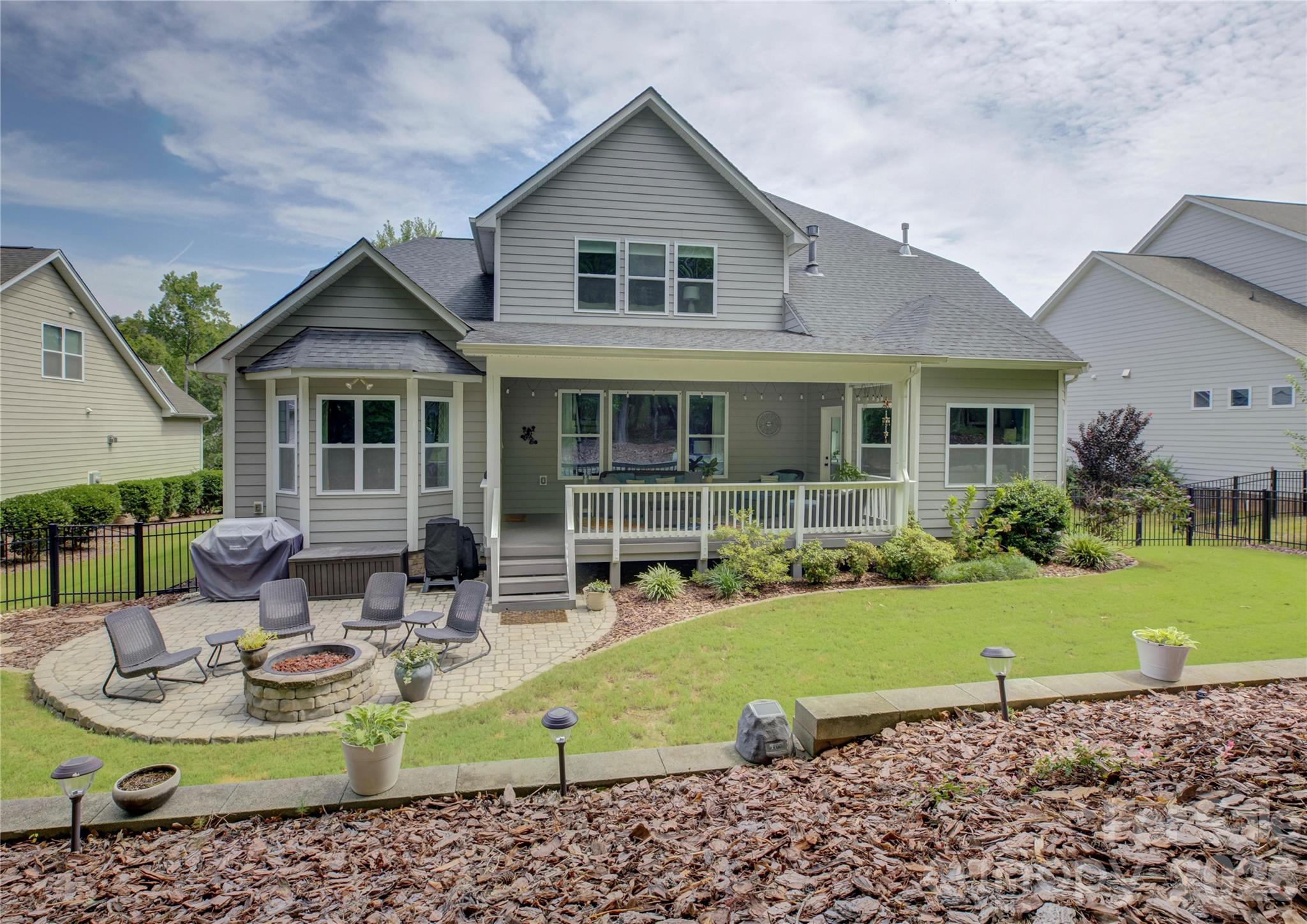 17615 Caddy Ct, Charlotte, NC 28278
