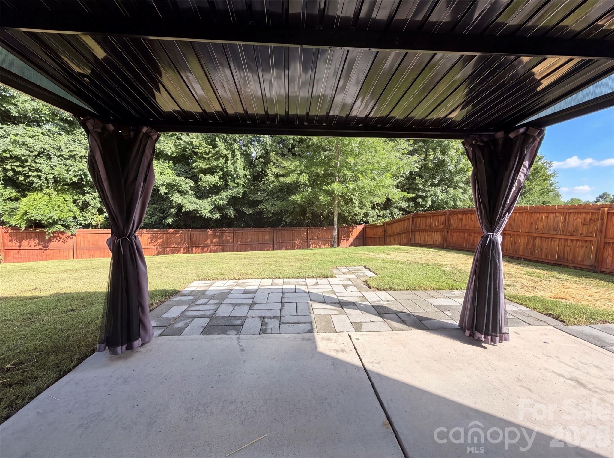 2618 Courtland Dr, Clover, SC 29710