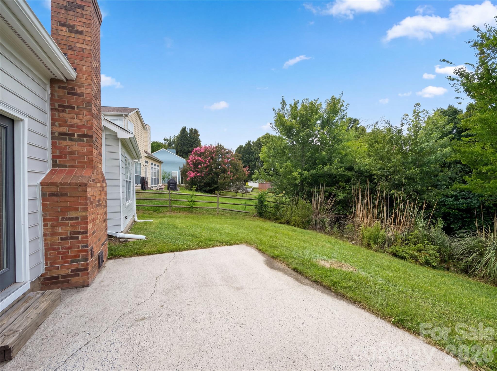 1633 Gordon Walters Dr, Charlotte, NC 28213