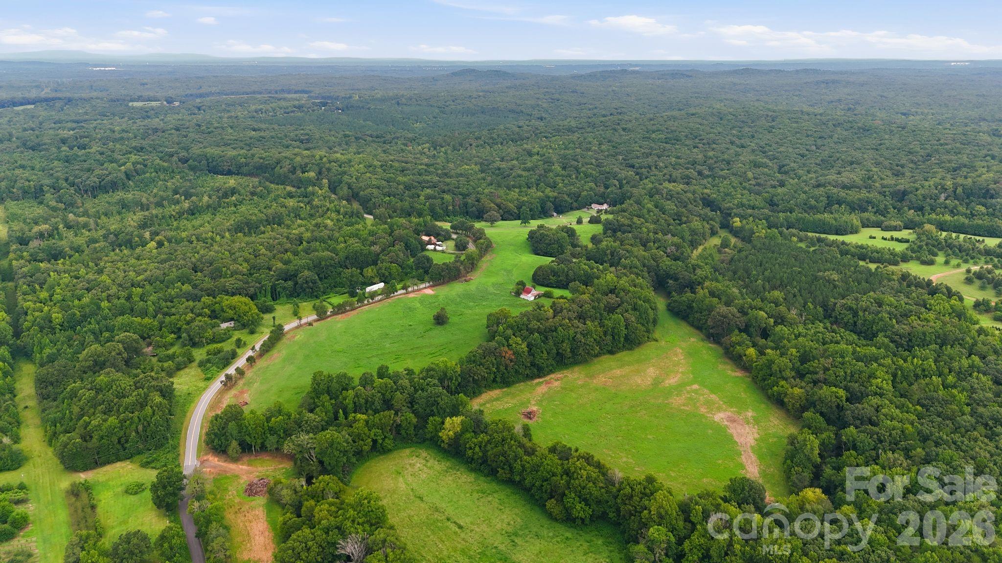 4650 Forest View Rd, Blacksburg, SC 29702