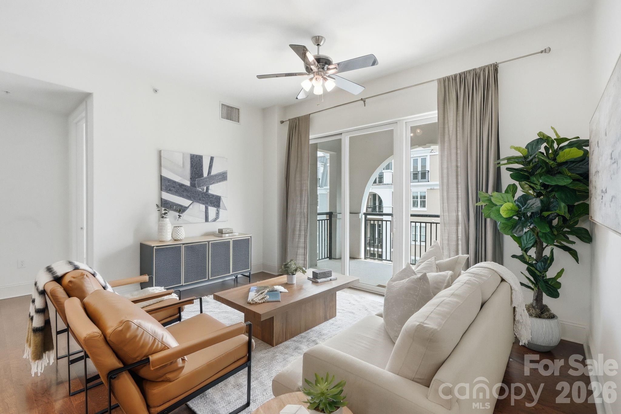4620 Piedmont Row Dr #609, Charlotte, NC 28210